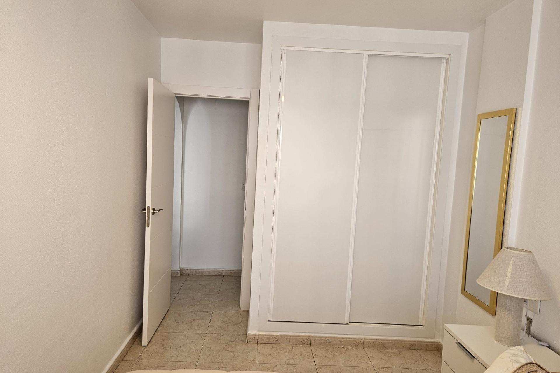 Reventa - Apartamento / piso - Torrevieja - Torreblanca