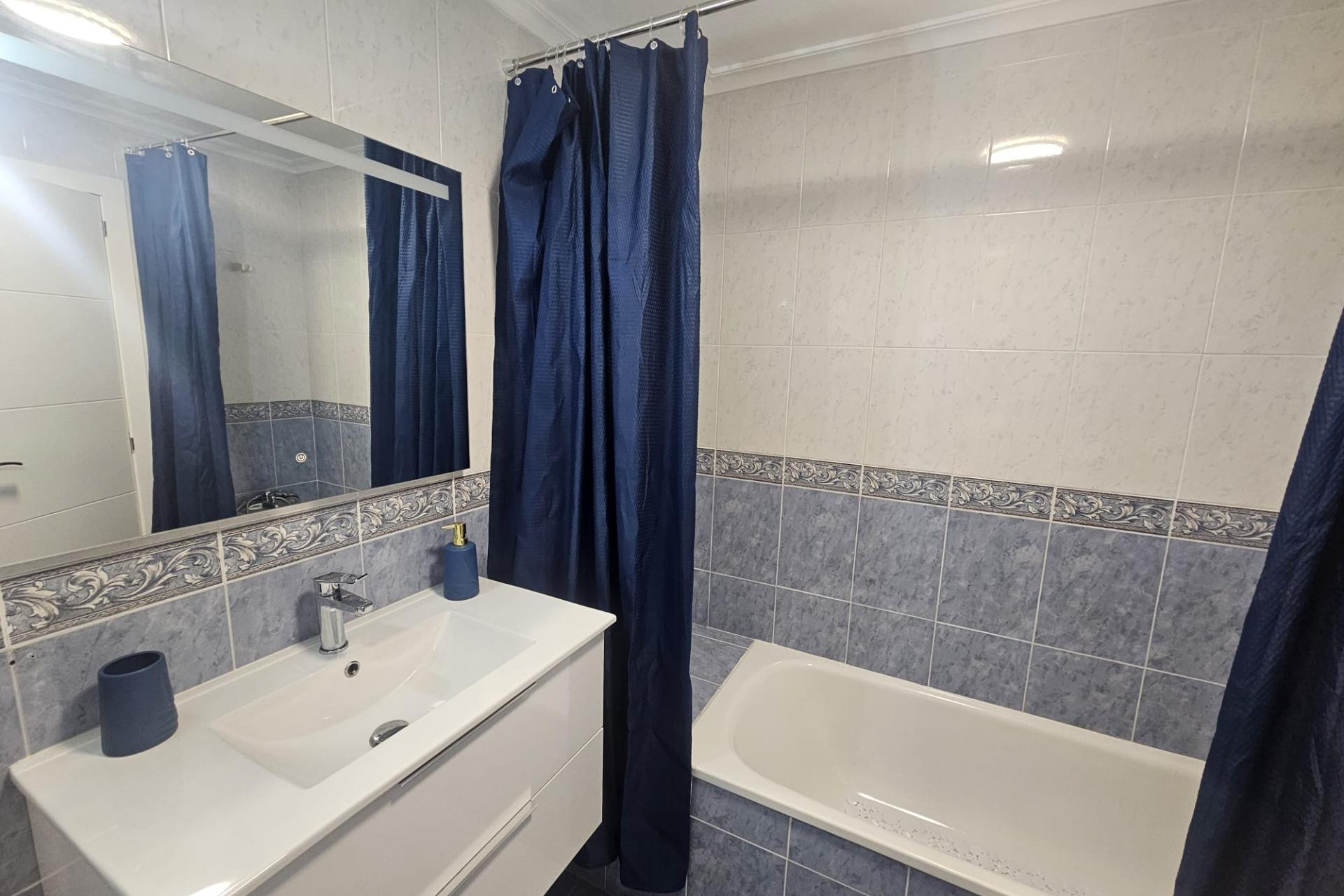 Reventa - Apartamento / piso - Torrevieja - Torreblanca