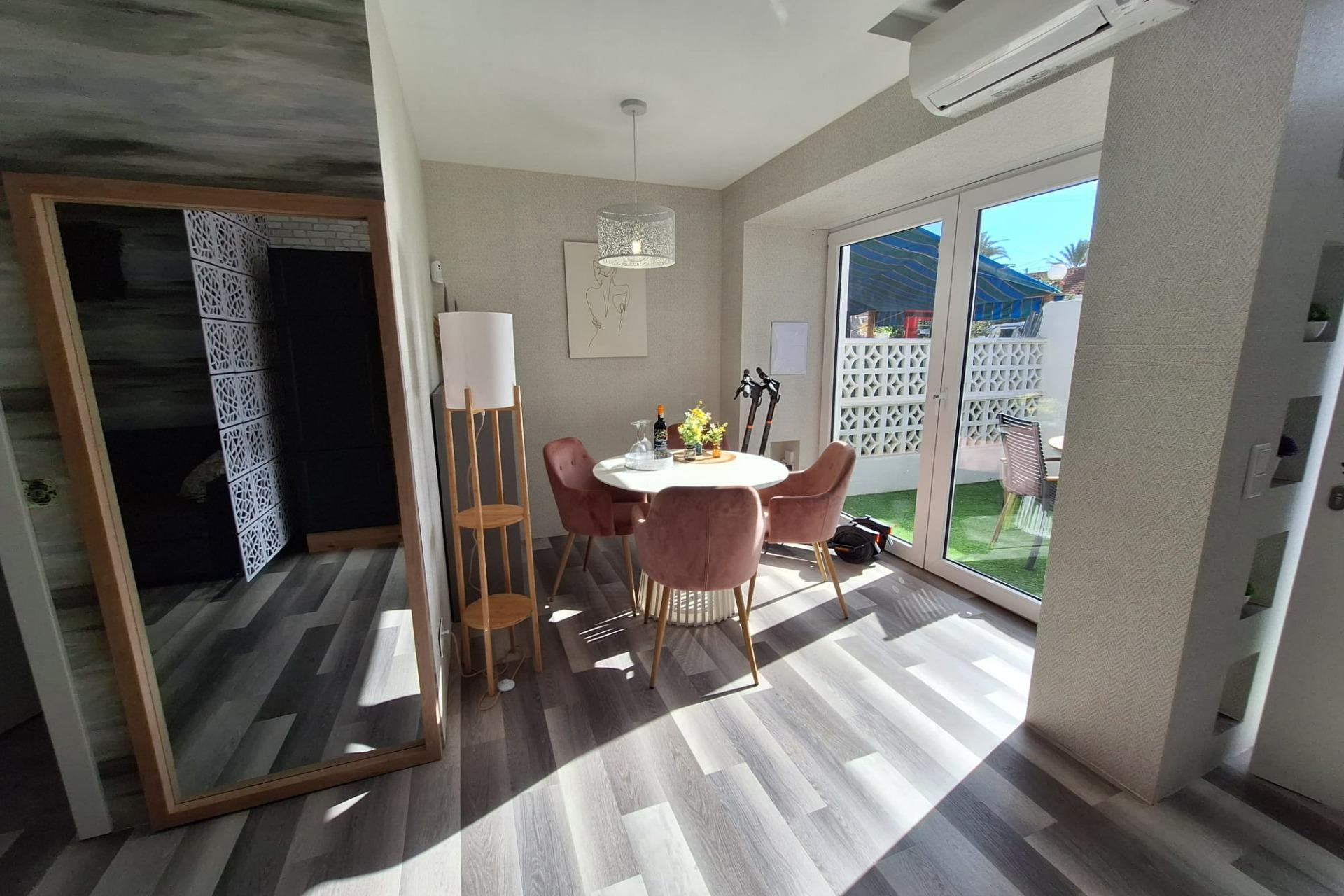 Reventa - Apartamento / piso - Torrevieja - Torretas