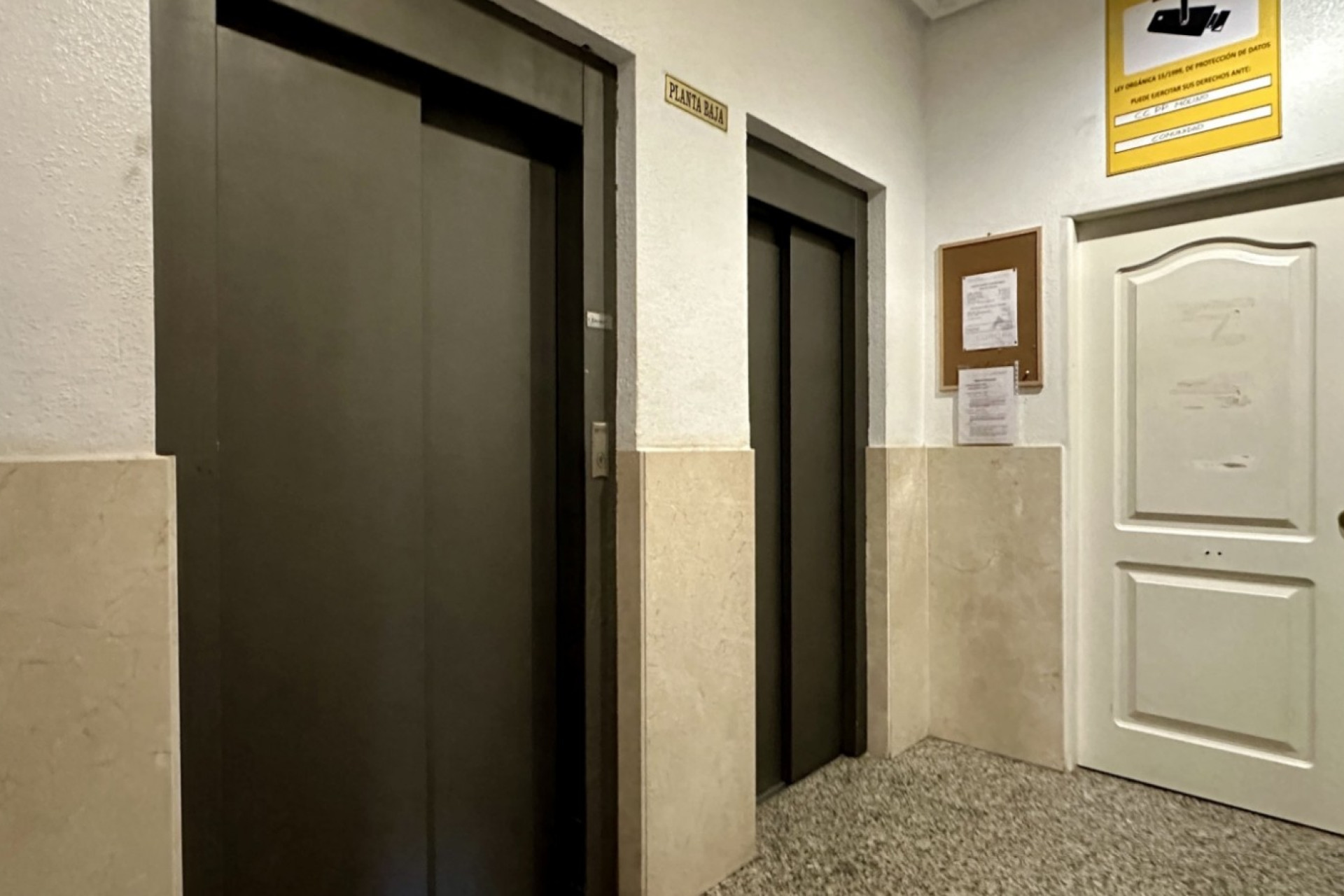 Reventa - Apartamento / piso - Torrevieja - Torrevieja - Centre