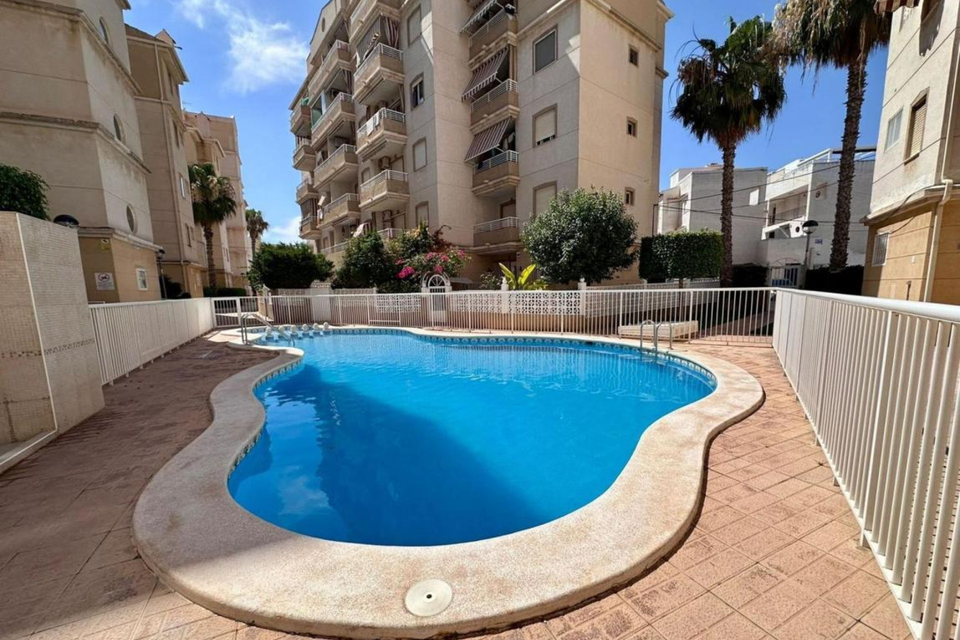 Reventa - Apartamento / piso - Torrevieja - torrevieja