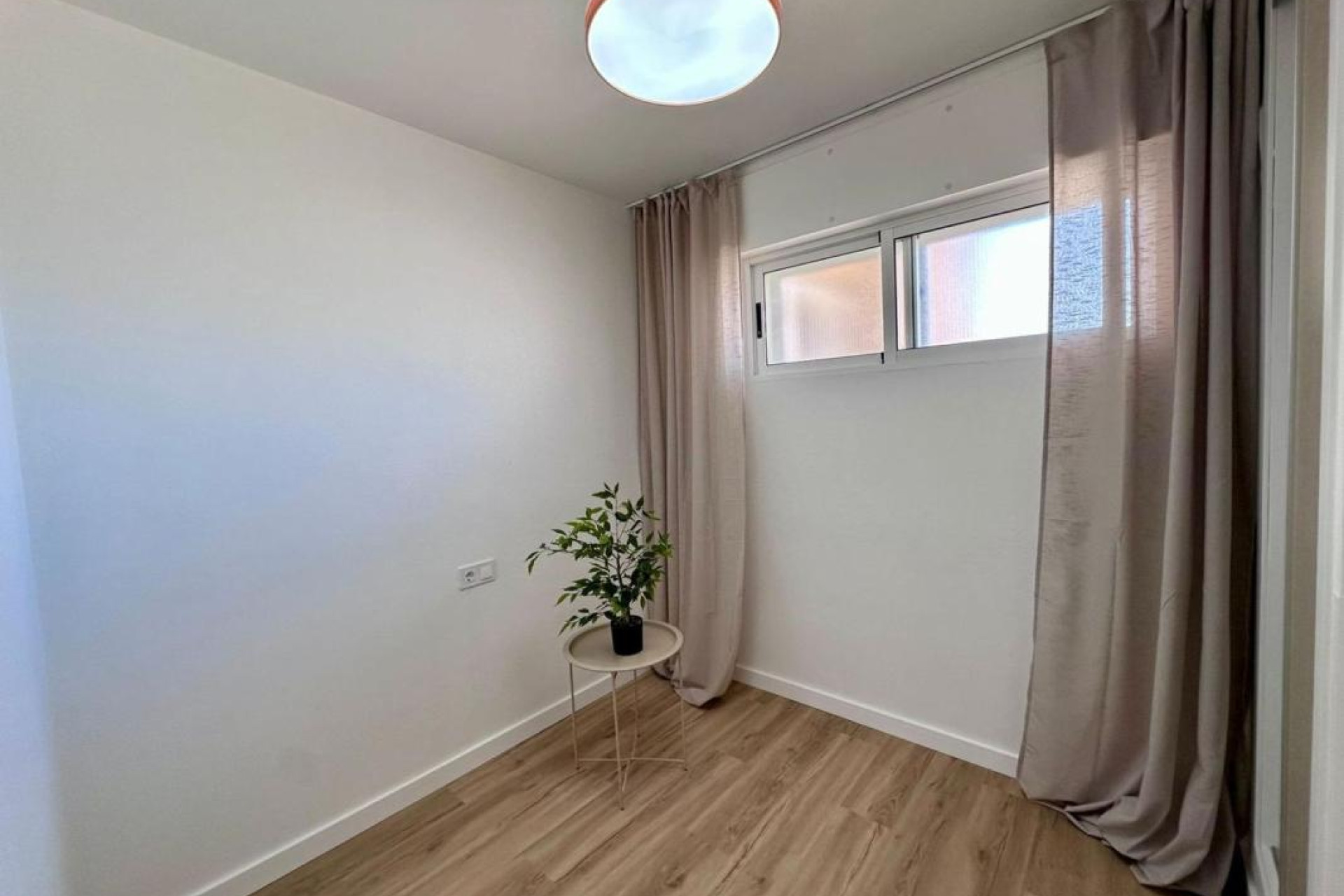 Reventa - Apartamento / piso - Torrevieja - torrevieja
