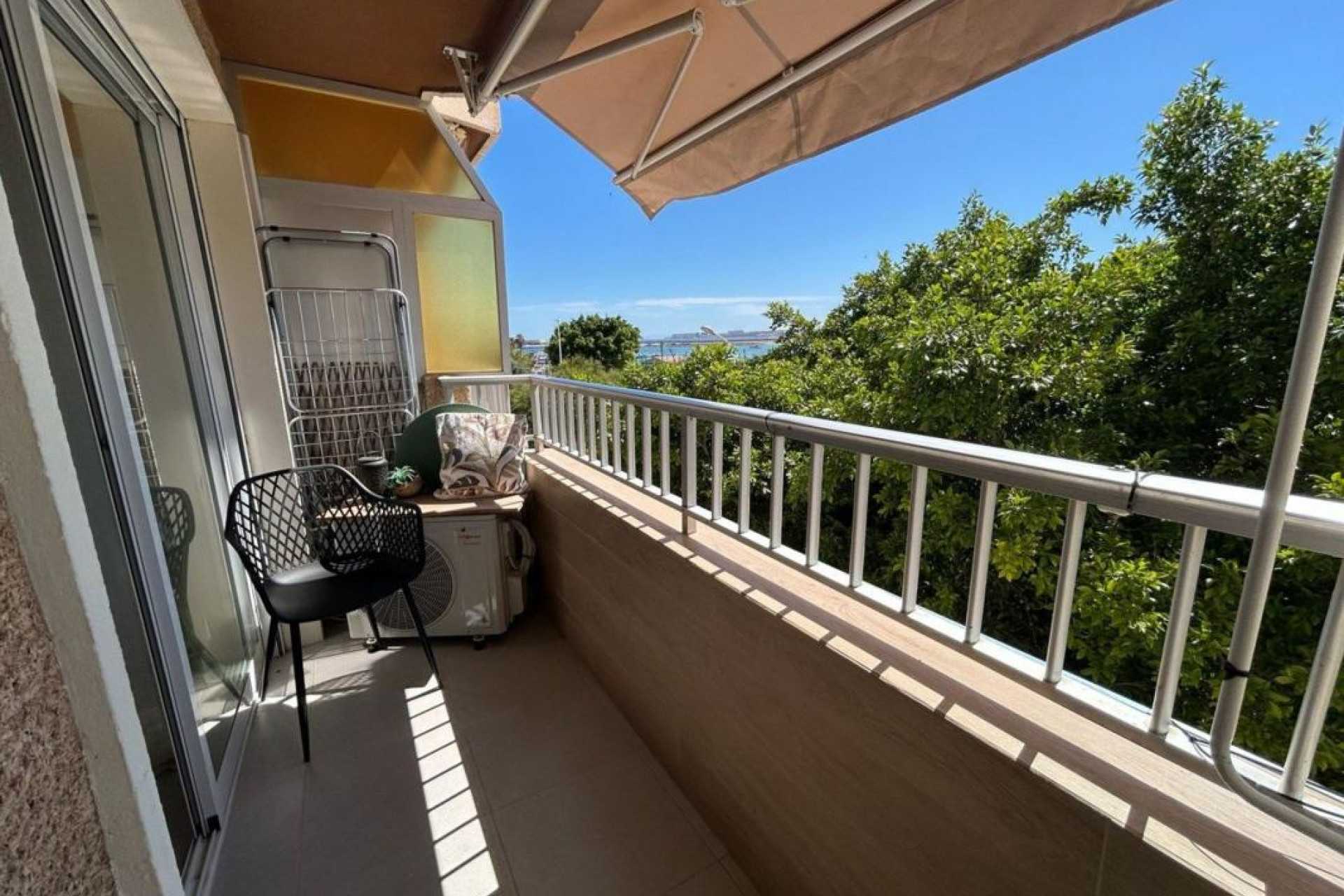 Reventa - Apartamento / piso - Torrevieja - torrevieja