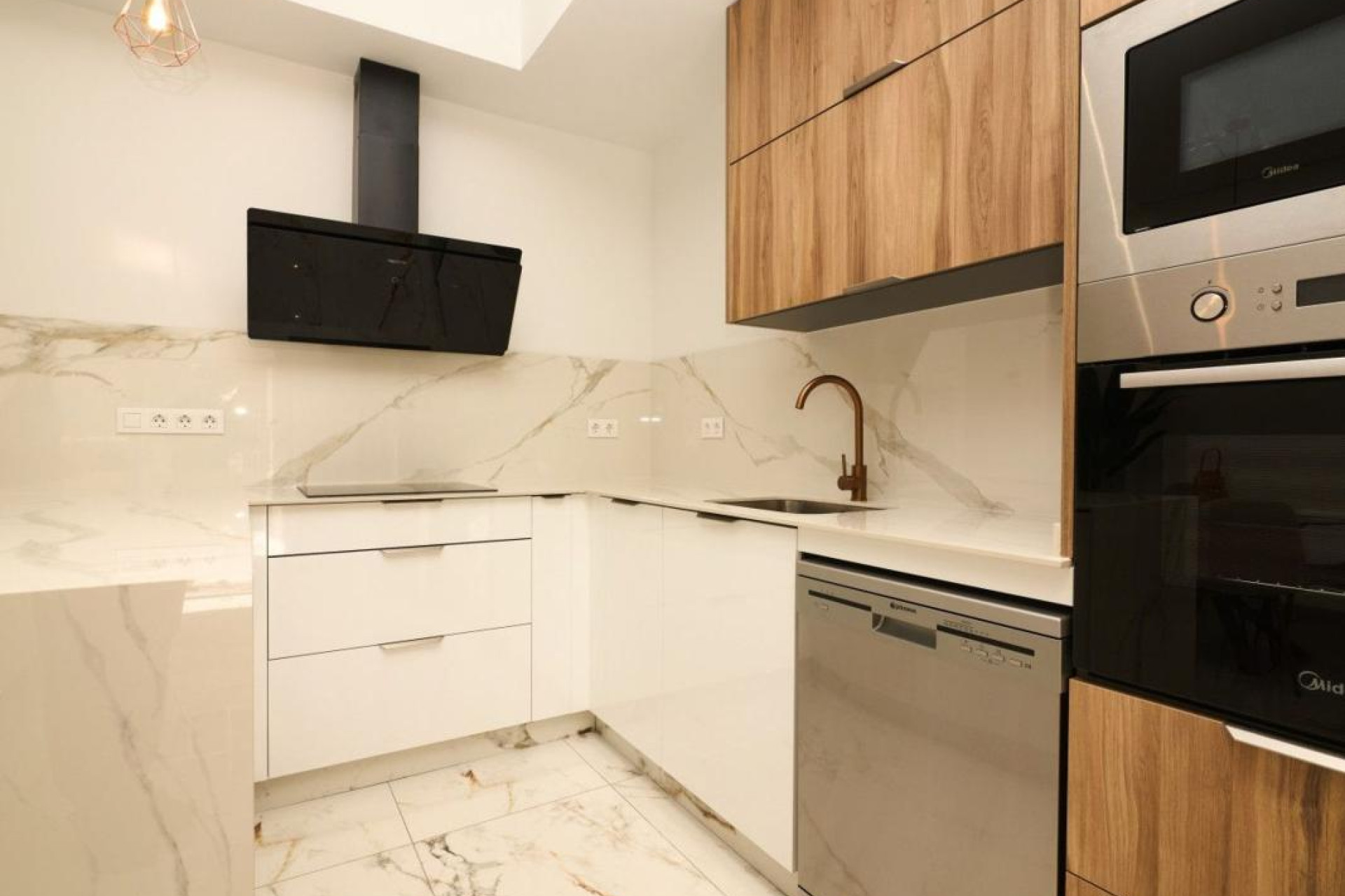 Reventa - Apartamento / piso - Torrevieja - torrevieja