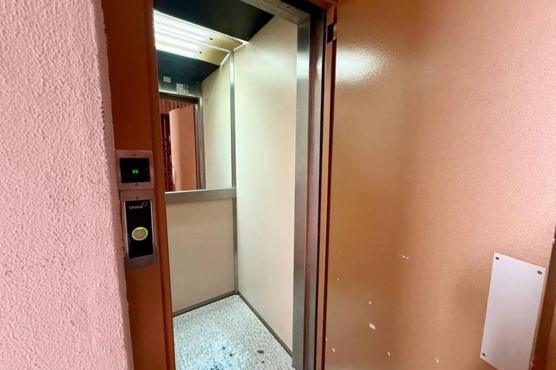 Reventa - Apartamento / piso - Torrevieja - torrevieja