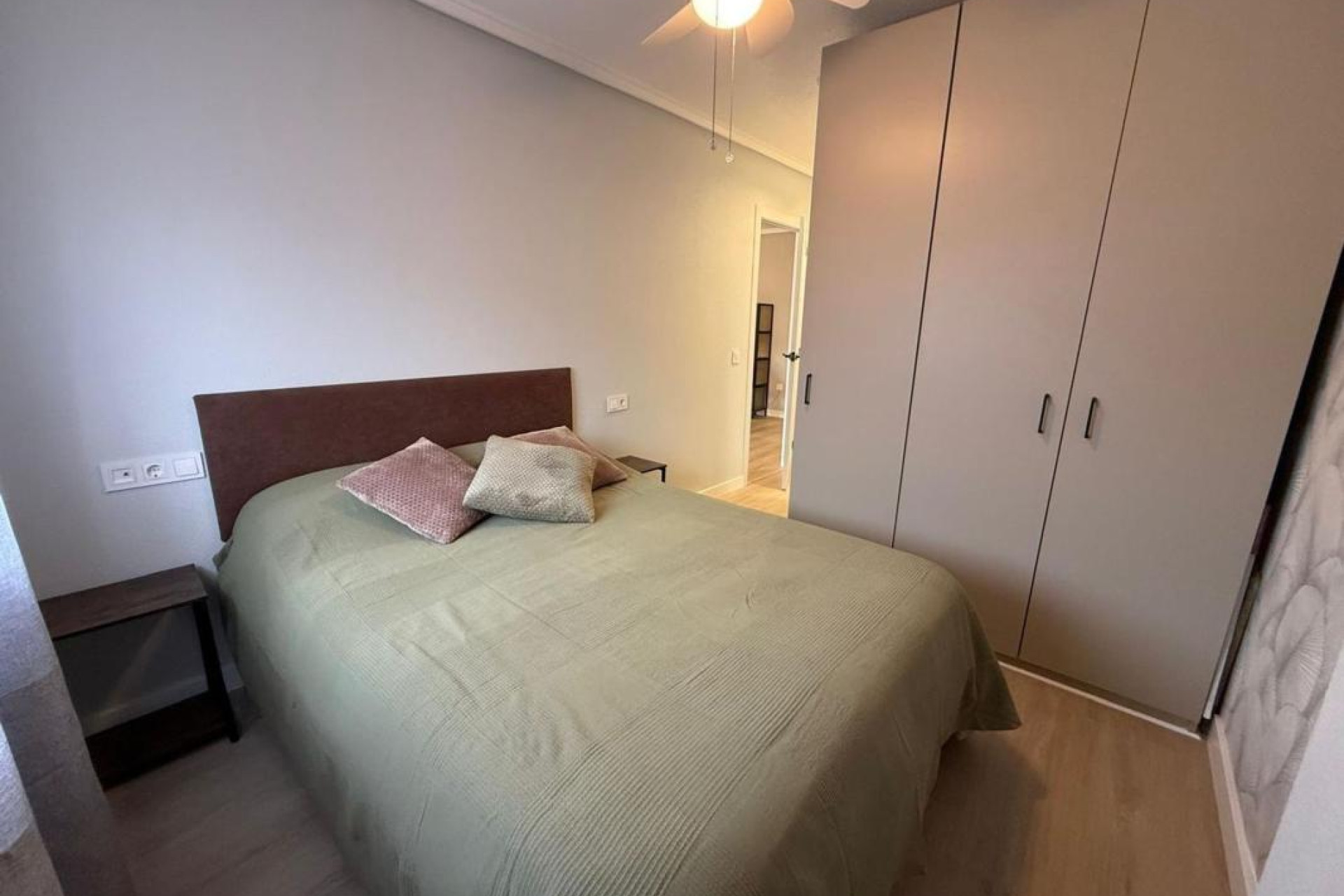 Reventa - Apartamento / piso - Torrevieja - torrevieja