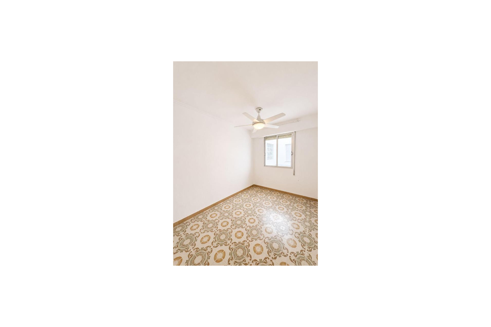 Reventa - Apartamento / piso - Torrevieja - torrevieja