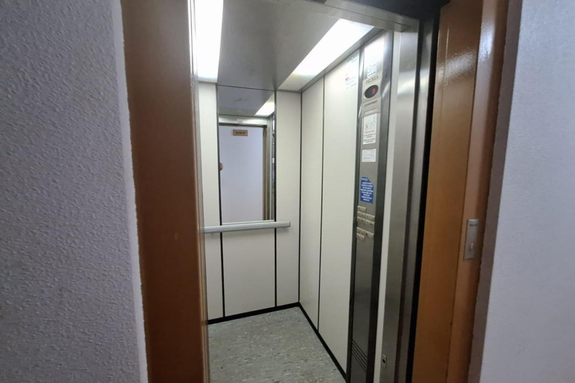 Reventa - Apartamento / piso - Torrevieja - torrevieja