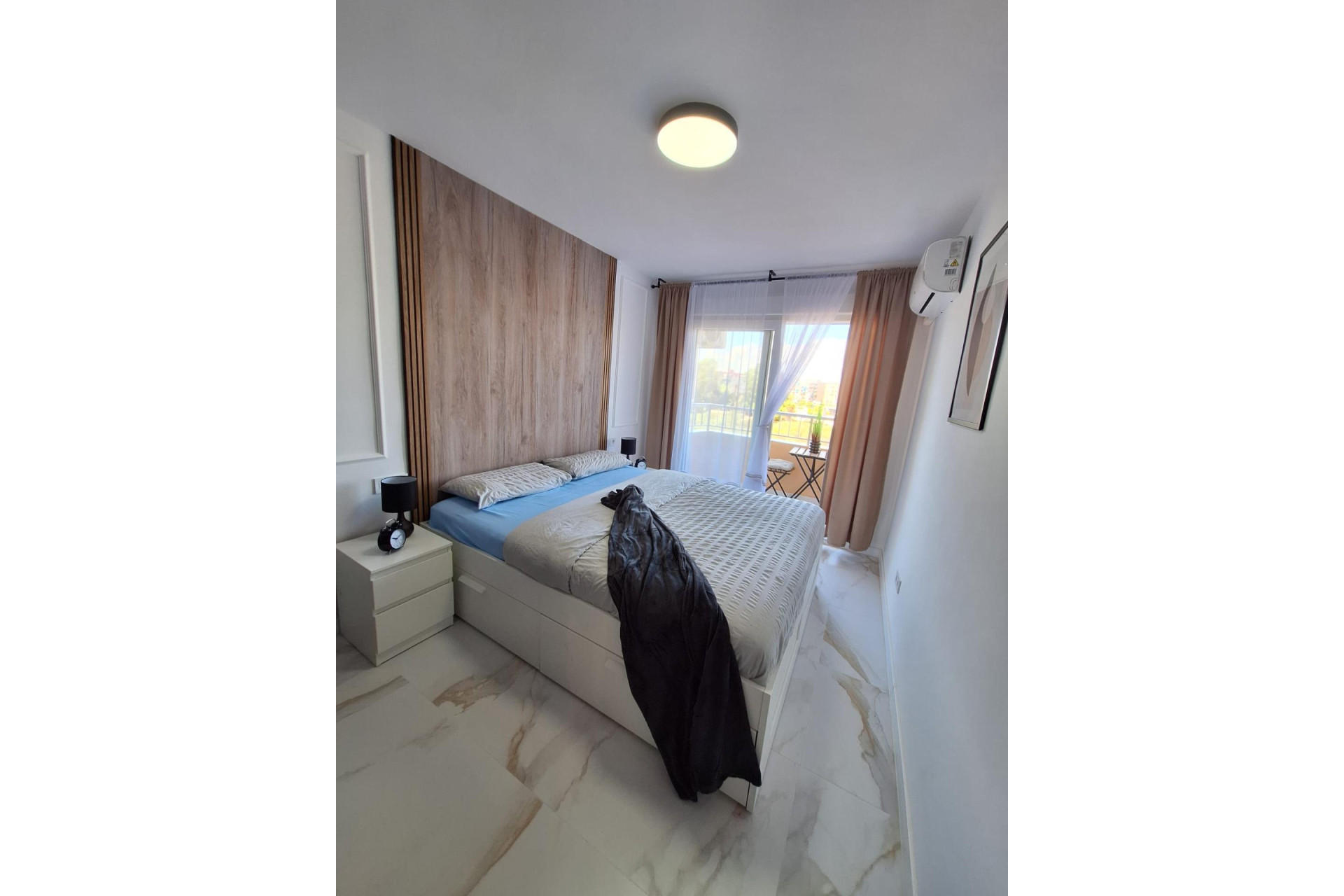 Reventa - Apartamento / piso - Torrevieja - torrevieja