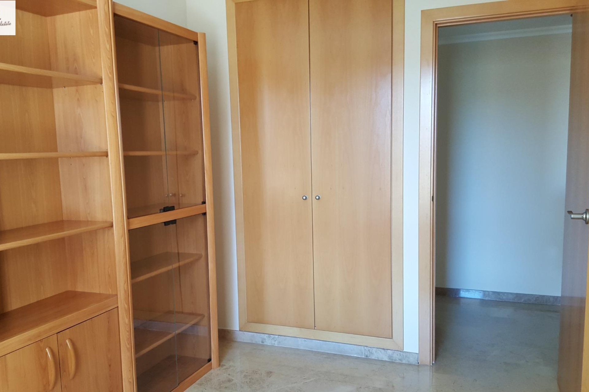 Reventa - Apartamento / piso - Valencia - Campanar