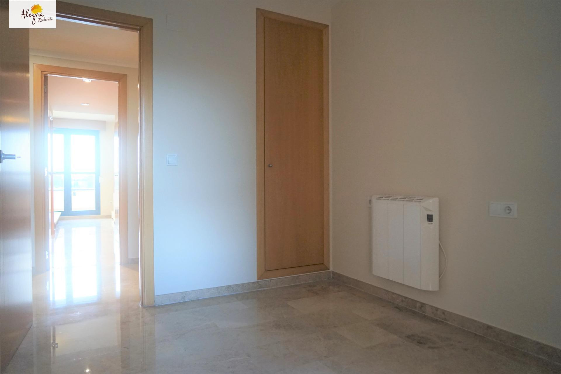 Reventa - Apartamento / piso - Valencia - Campanar