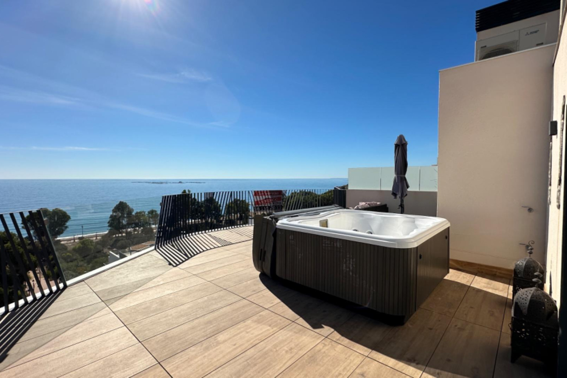 Reventa - Apartamento / piso - Villajoyosa - 1a linea