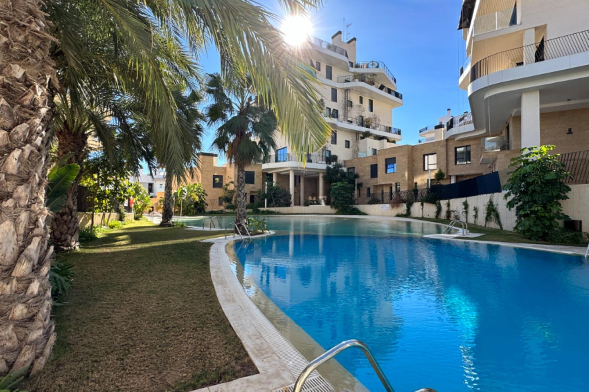 Reventa - Apartamento / piso - Villajoyosa - 1a linea