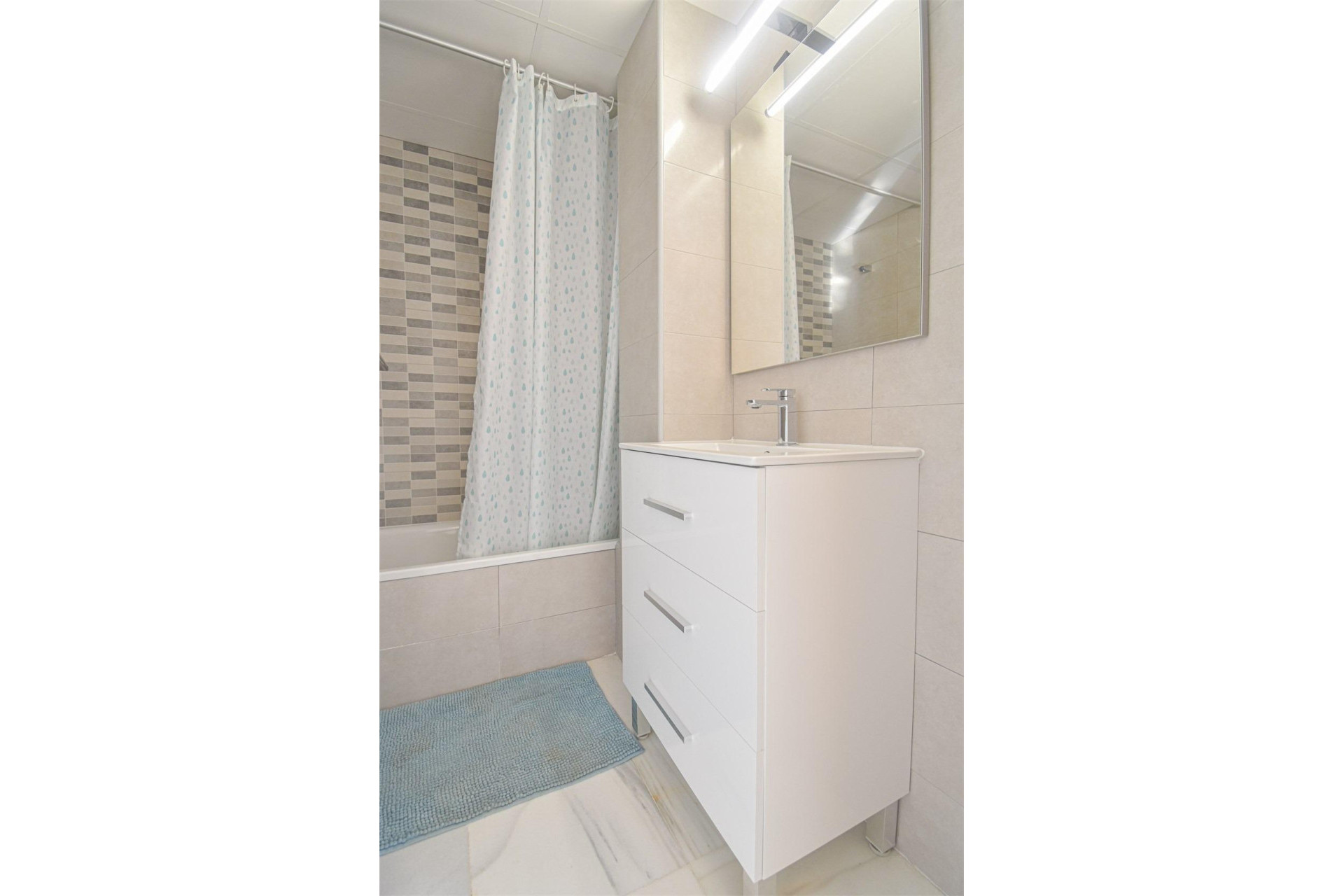 Reventa - Apartamento / piso - Villajoyosa - Poble Nou - Montiboli