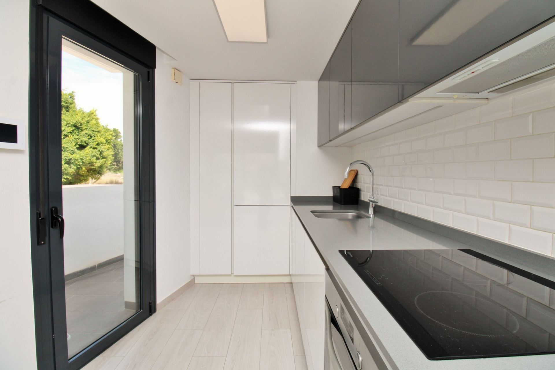 Reventa - Apartamento / piso - Villamartin - PAU 8
