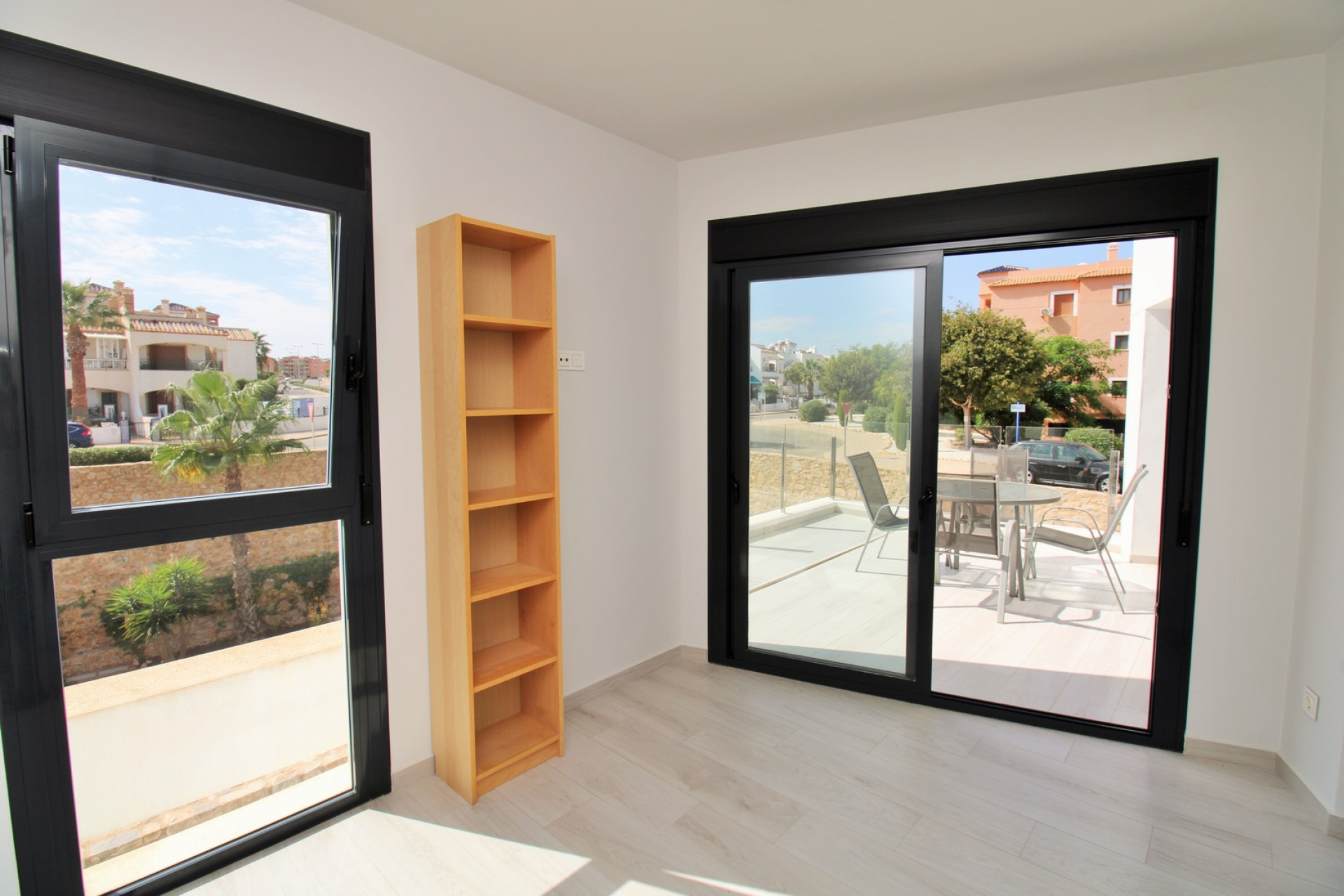 Reventa - Apartamento / piso - Villamartin - PAU 8