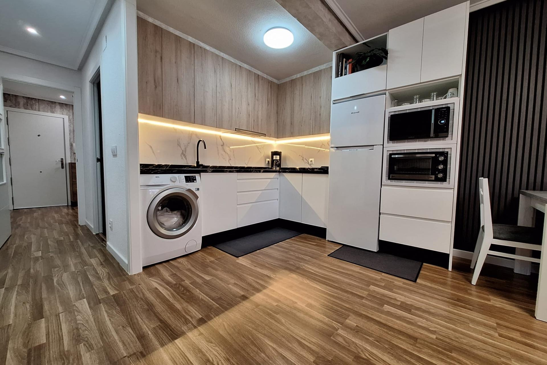 Reventa - Ático Dúplex - Torrevieja - Centro