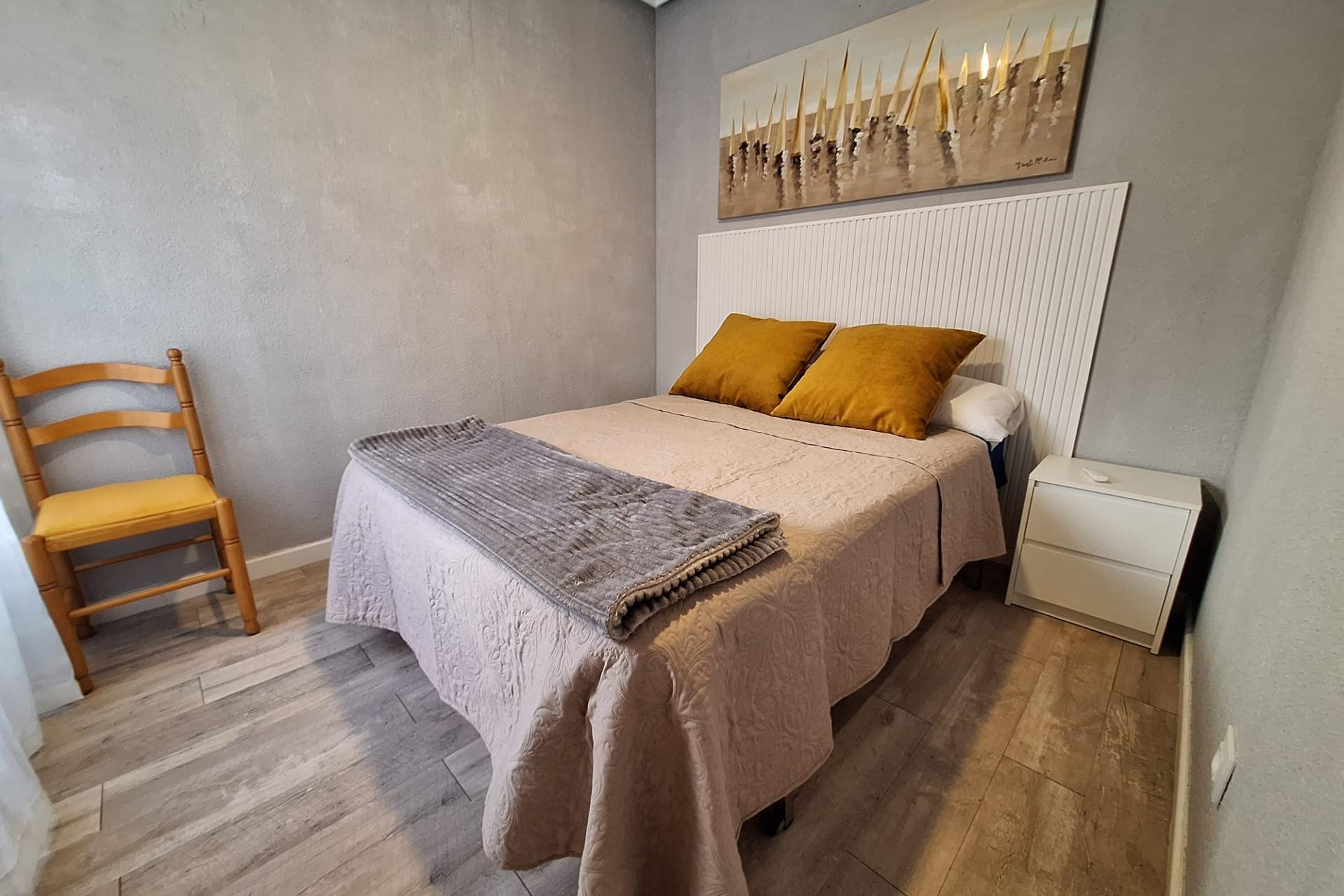 Reventa - Ático Dúplex - Torrevieja - Centro