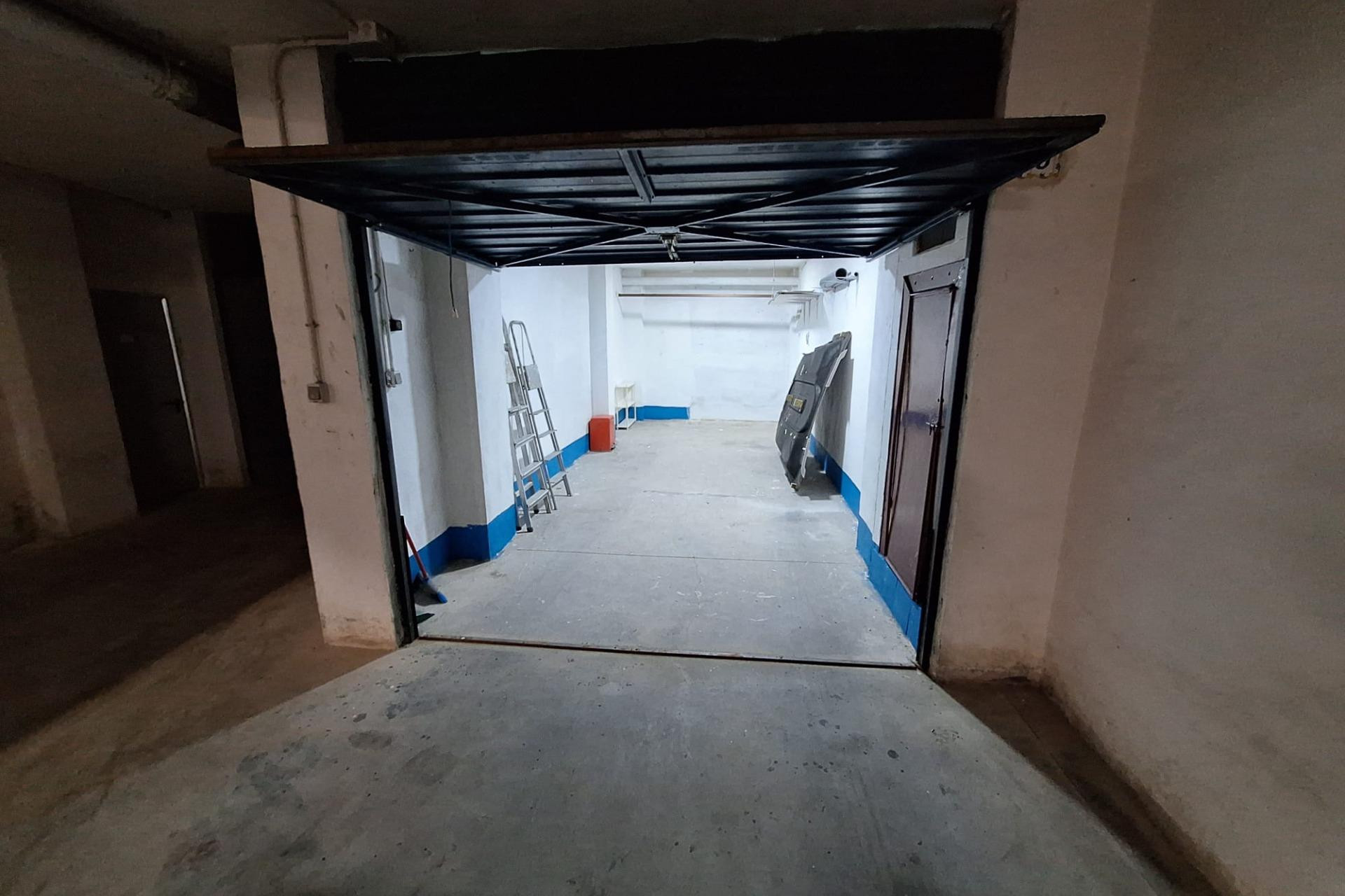 Reventa - Ático Dúplex - Torrevieja - Centro