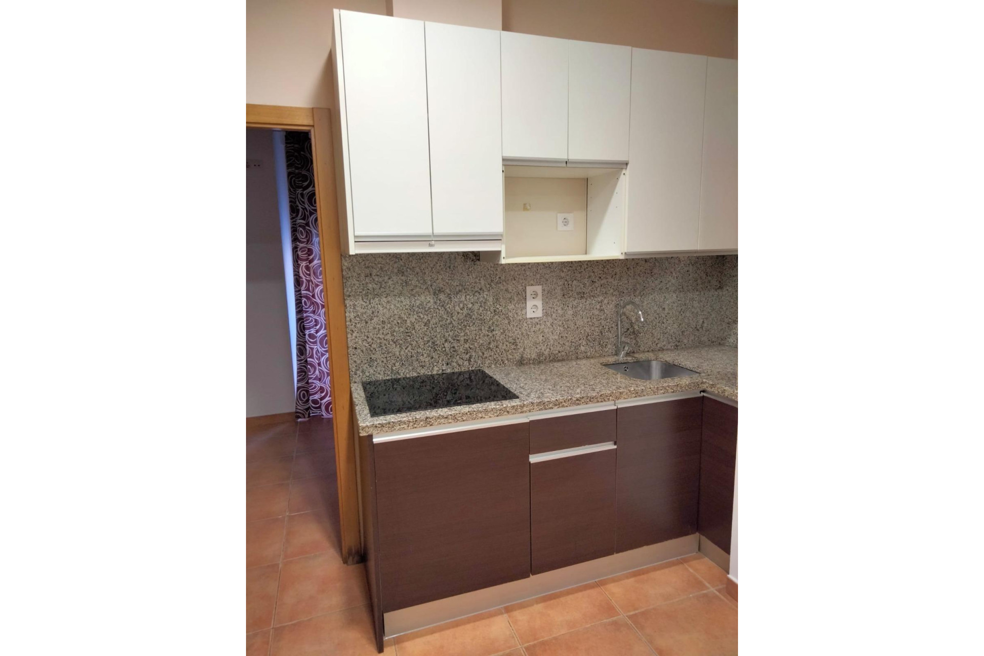 Reventa - Building - Alicante - Mercado