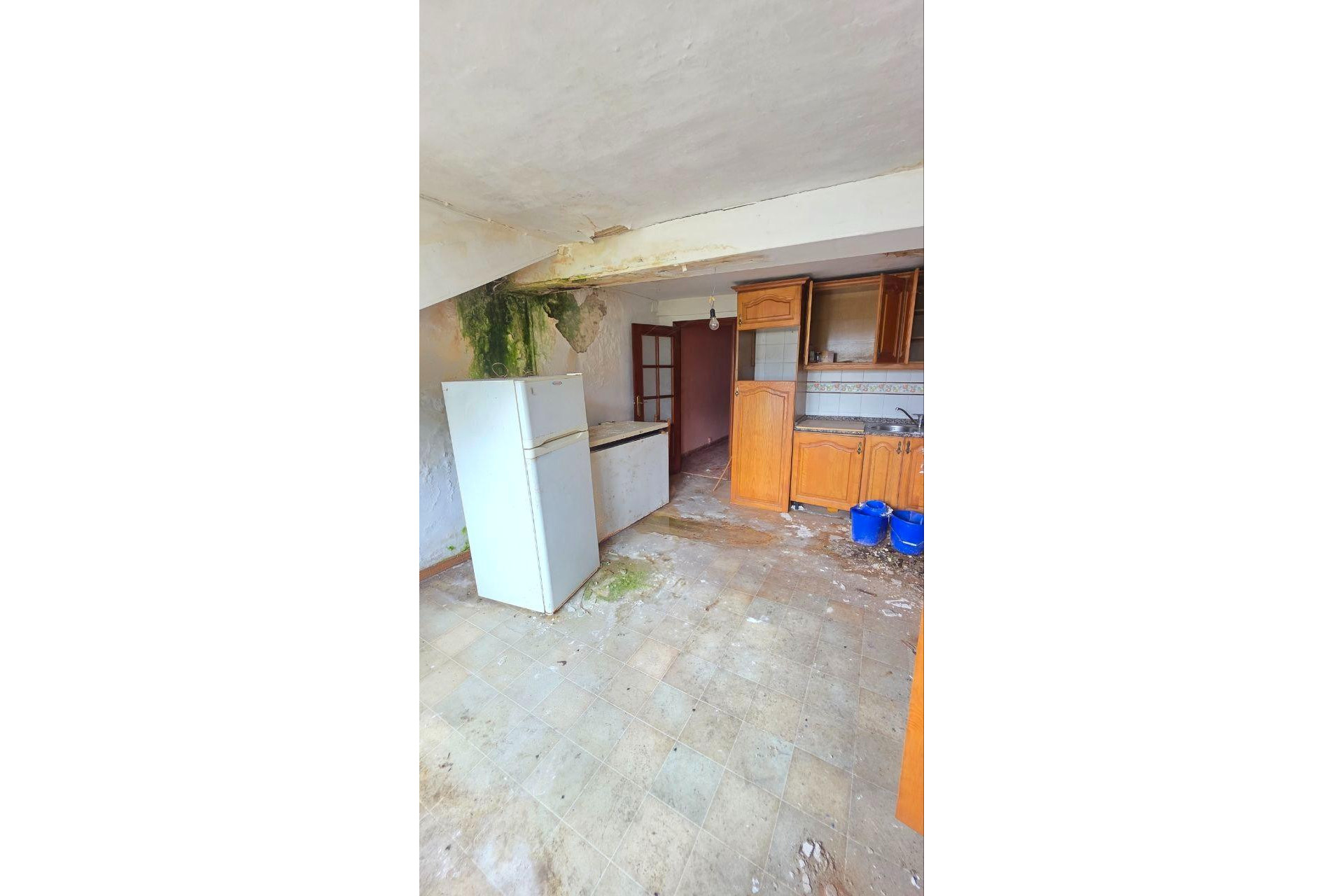 Reventa - Building - Valdes - Luarca - Valdés