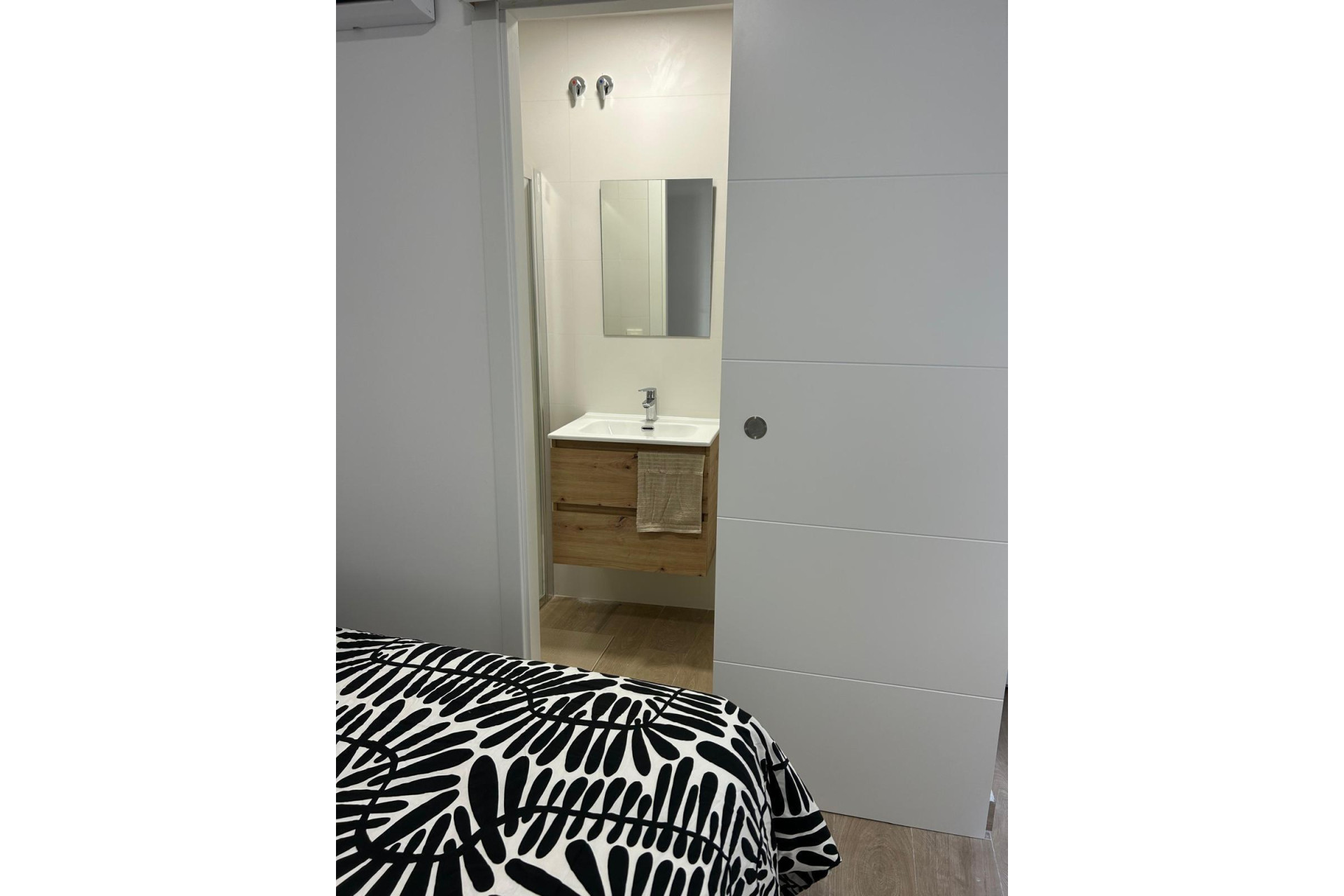 Reventa - Casa de Pueblo - Benidorm - Levante