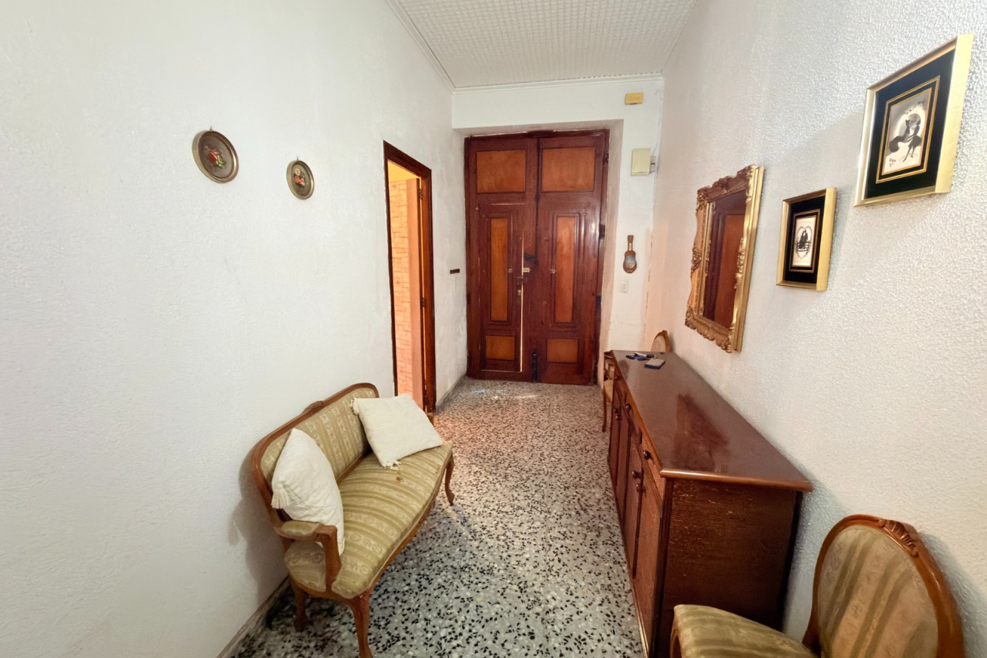 Reventa - Casa de Pueblo - Vergel