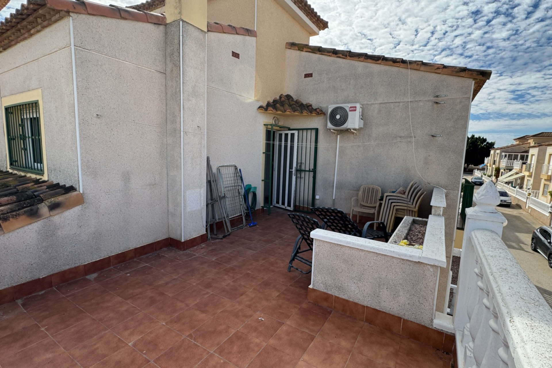 Reventa - Casa semi independiente - Algorfa - Montebello