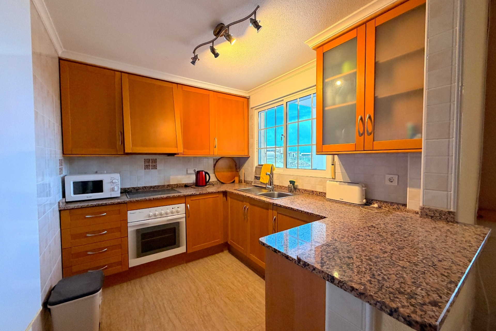 Reventa - Casa semi independiente - Algorfa - Montemar