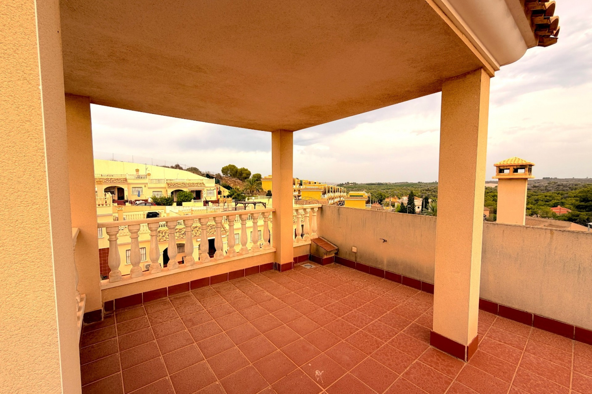 Reventa - Casa semi independiente - Algorfa - Montemar