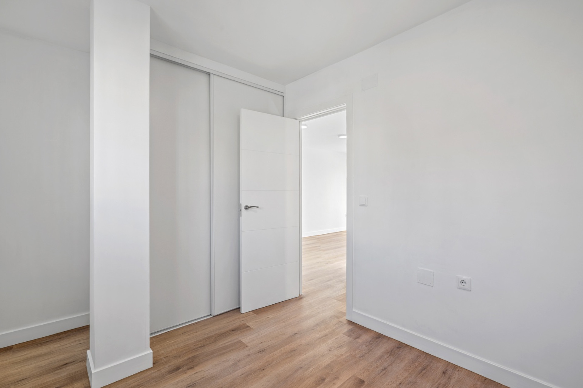 Reventa - Casa semi independiente - Benimar - Benimar II