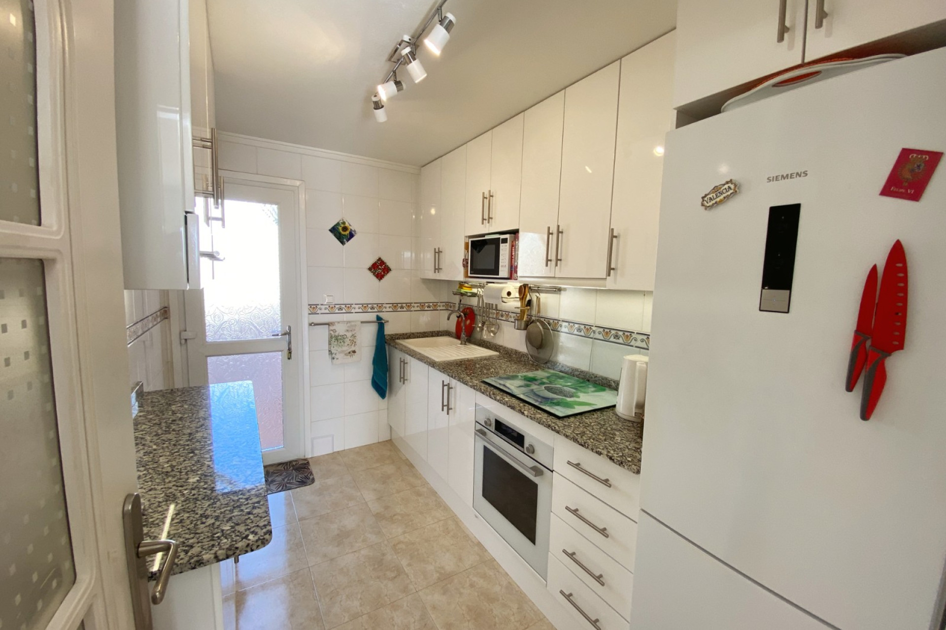 Reventa - Casa semi independiente - Ciudad Quesada - Doña Pepa