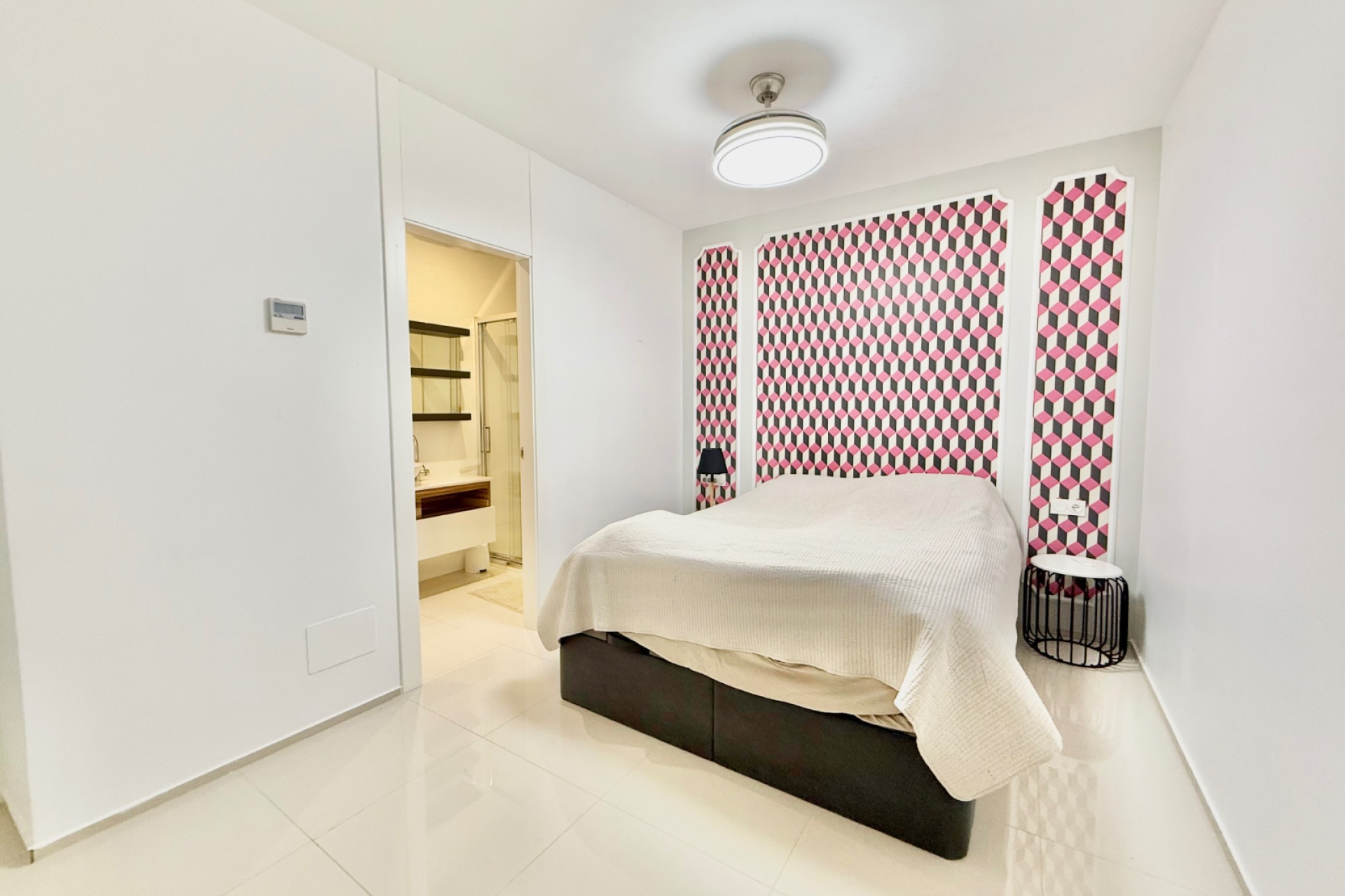 Reventa - Casa semi independiente - Ciudad Quesada - La Laguna