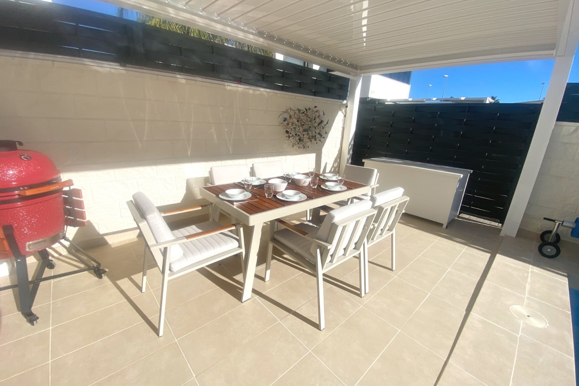 Reventa - Casa semi independiente - Ciudad Quesada - Pueblo Bravo