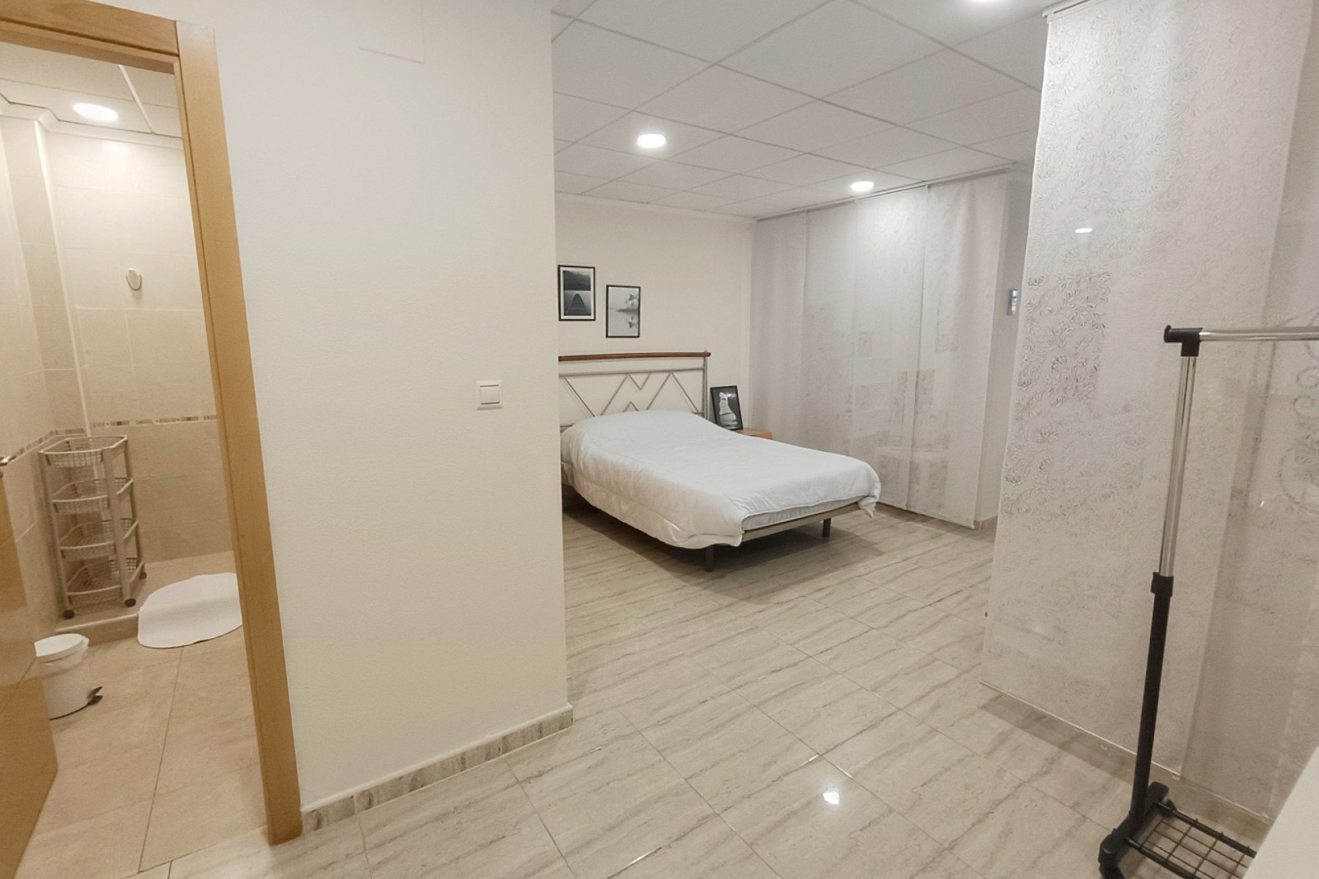 Reventa - Casa semi independiente - Ciudad Quesada