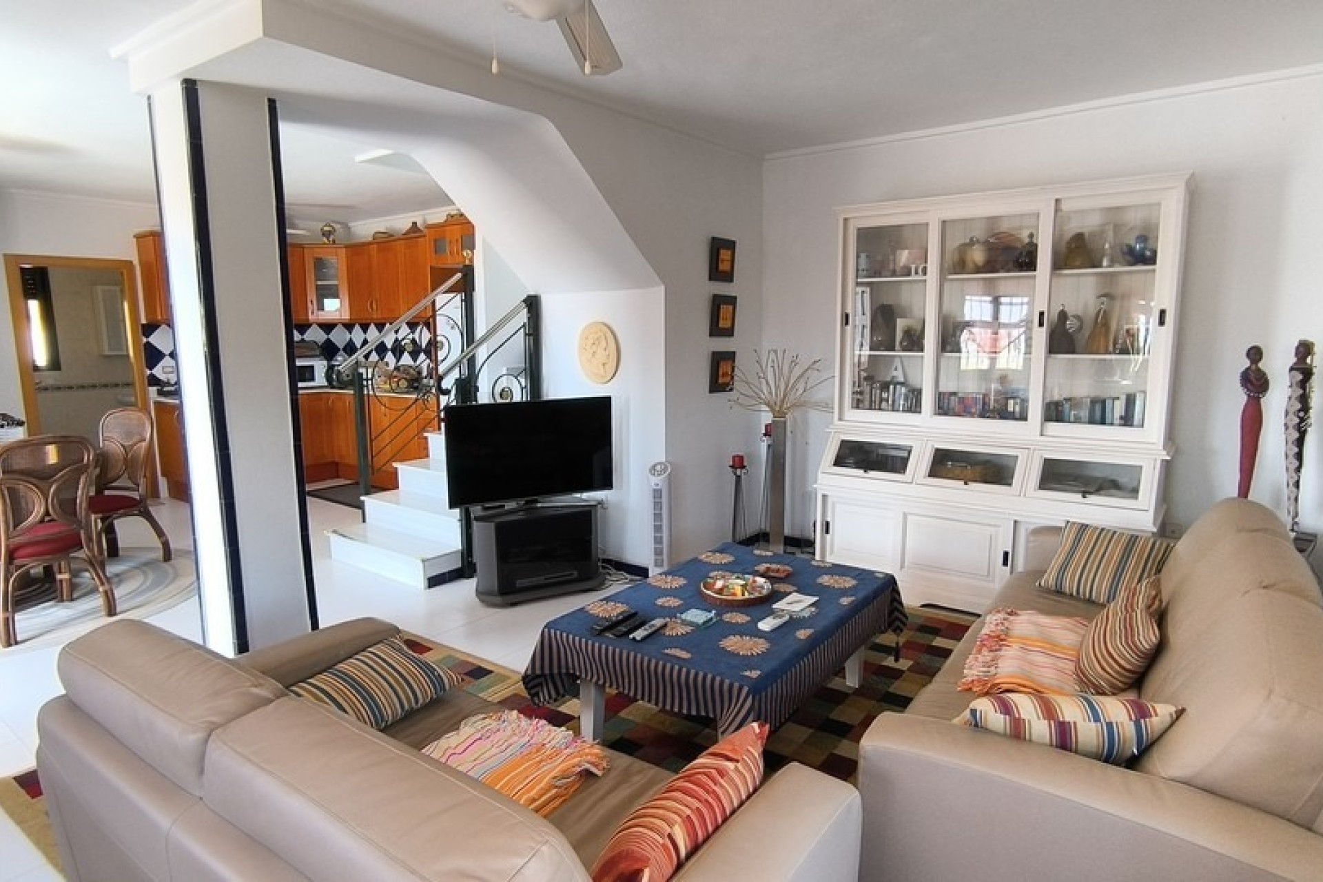 Reventa - Casa semi independiente - Ciudad Quesada