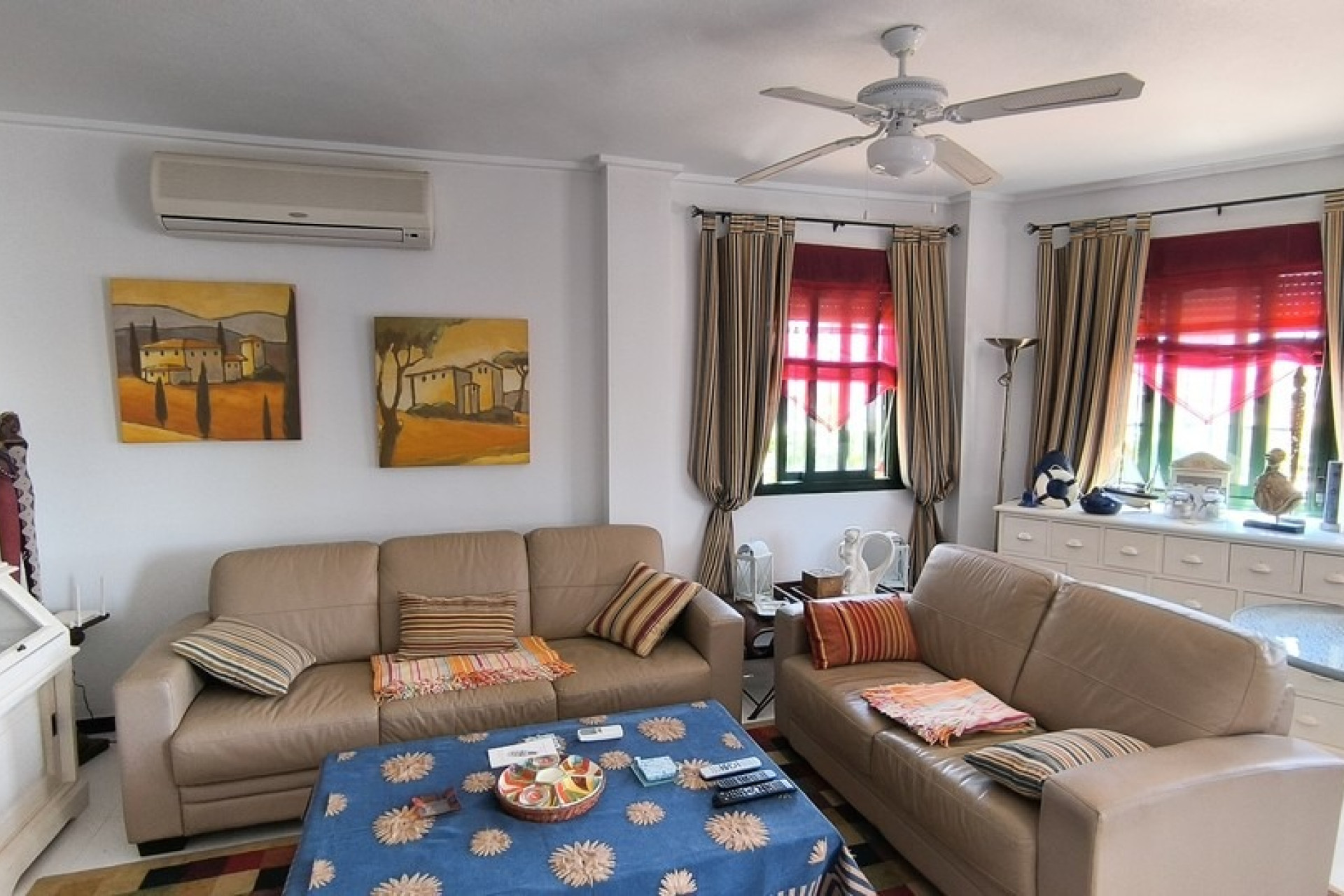 Reventa - Casa semi independiente - Ciudad Quesada