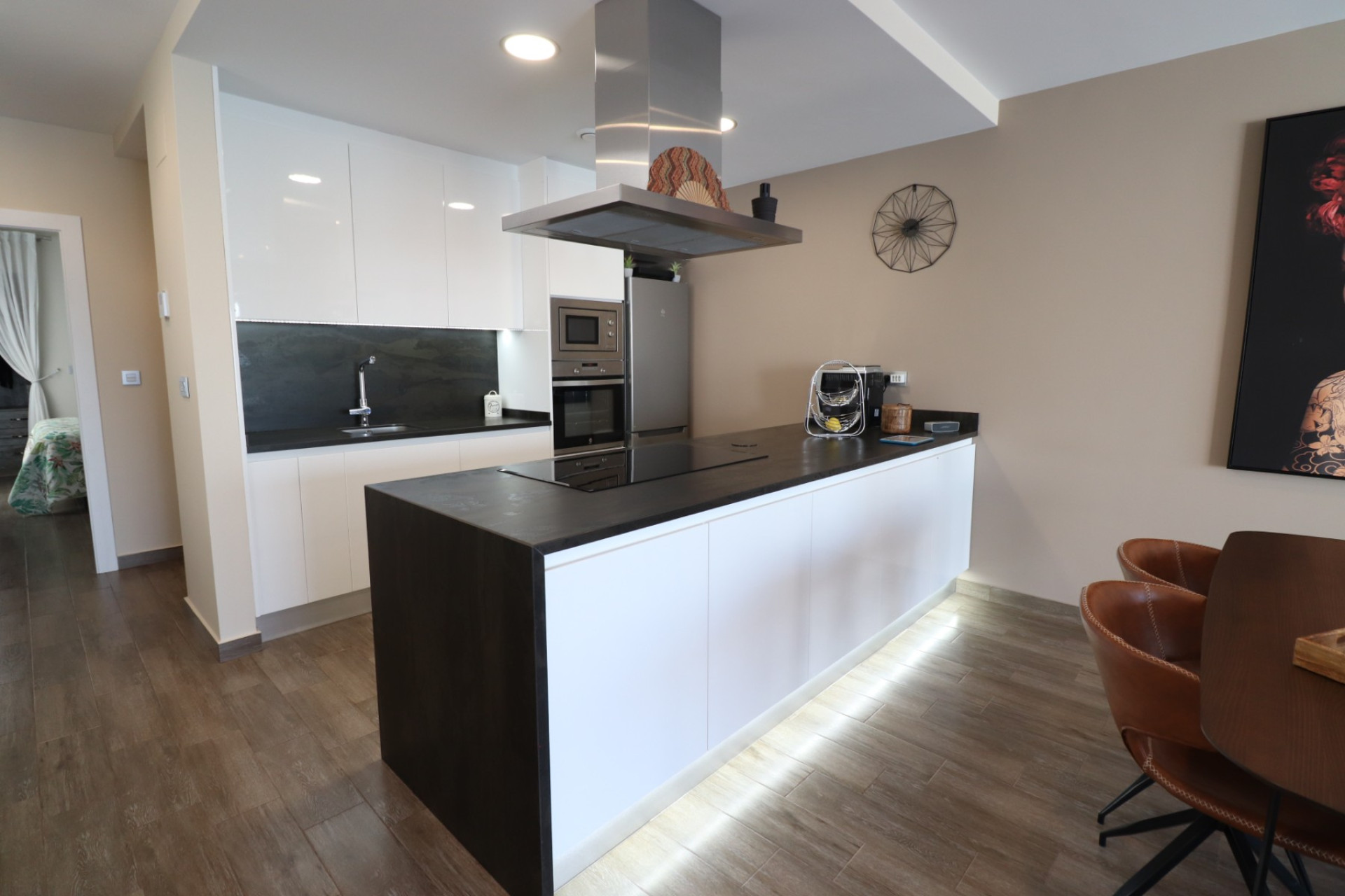 Reventa - Casa semi independiente - Daya Vieja - Daya Vieja - Town