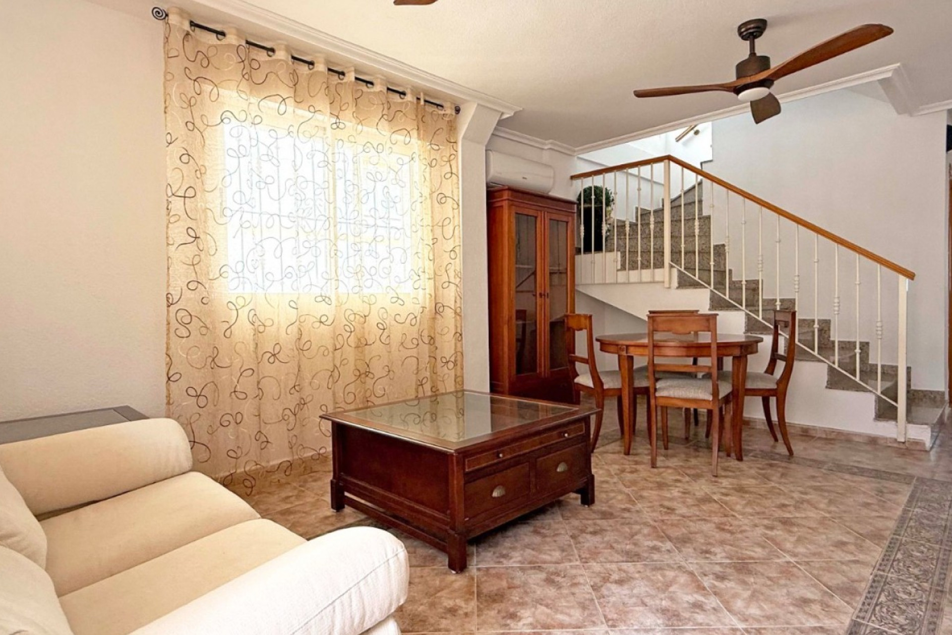 Reventa - Casa semi independiente - Orihuela Costa - Los Altos