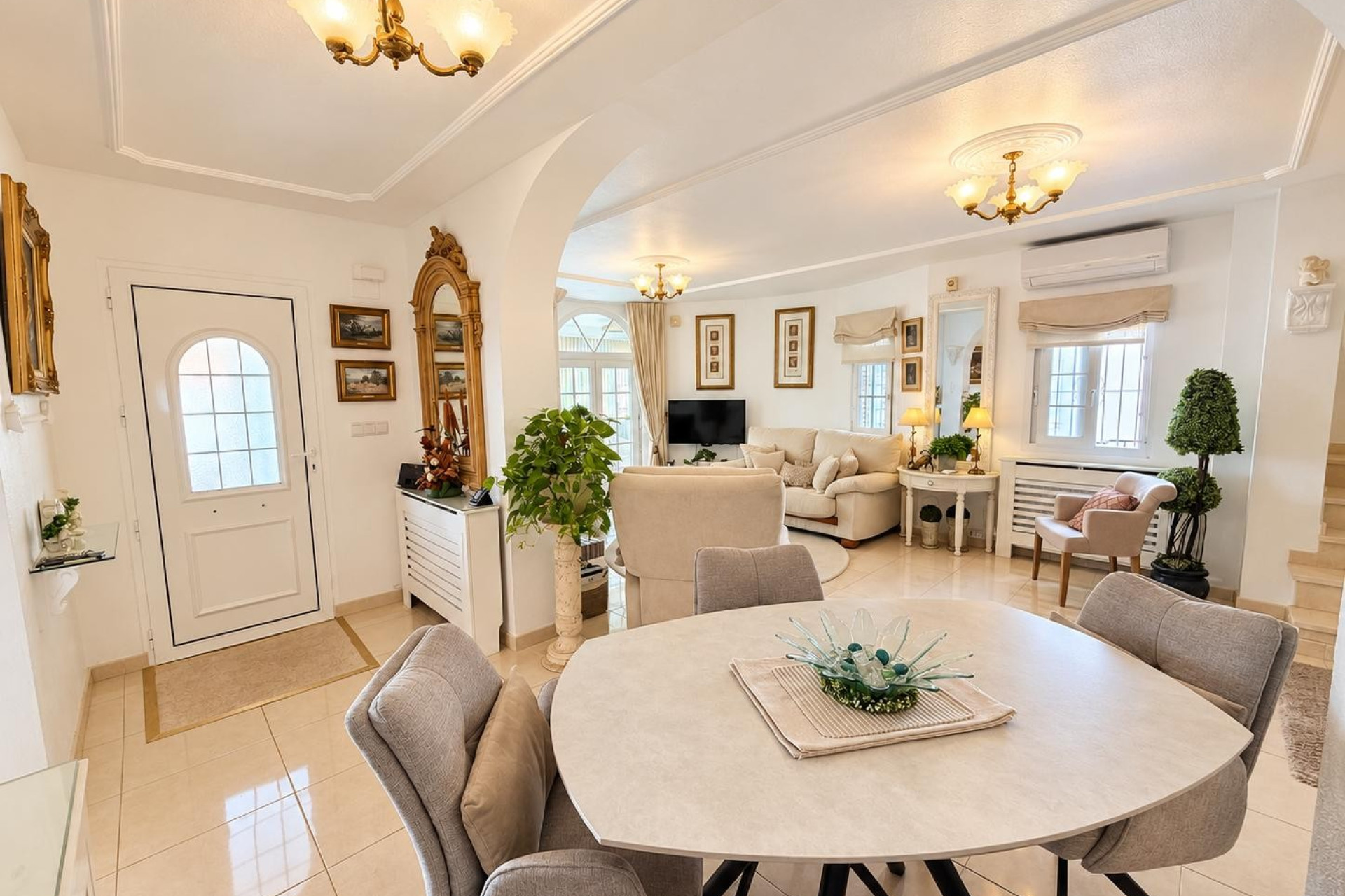 Reventa - Casa semi independiente - Orihuela Costa - Villamartin