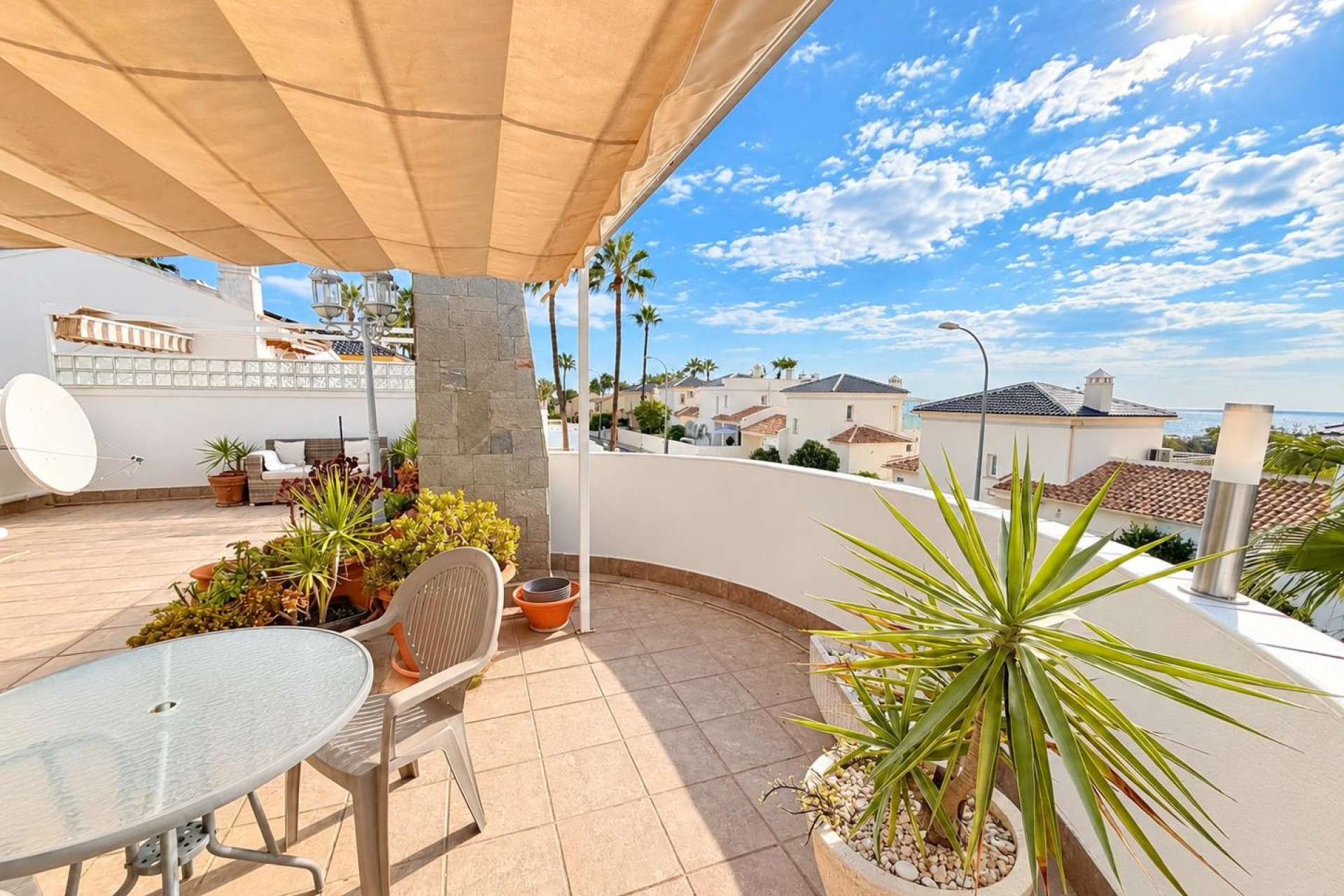 Reventa - Casa semi independiente - Orihuela Costa - Villamartin