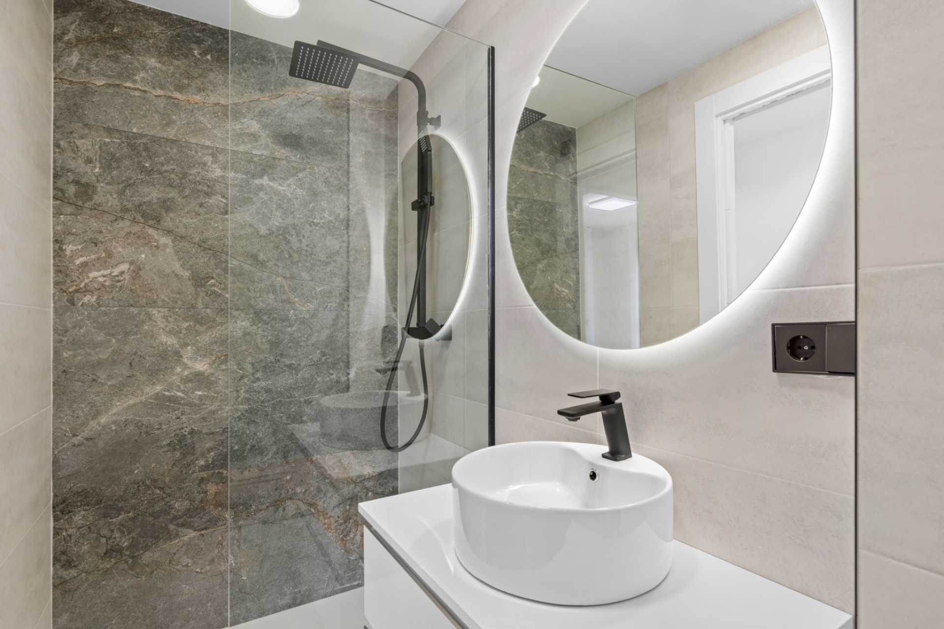 Reventa - Casa semi independiente - Torre de La Horadada - Torre de La Horadada - Town