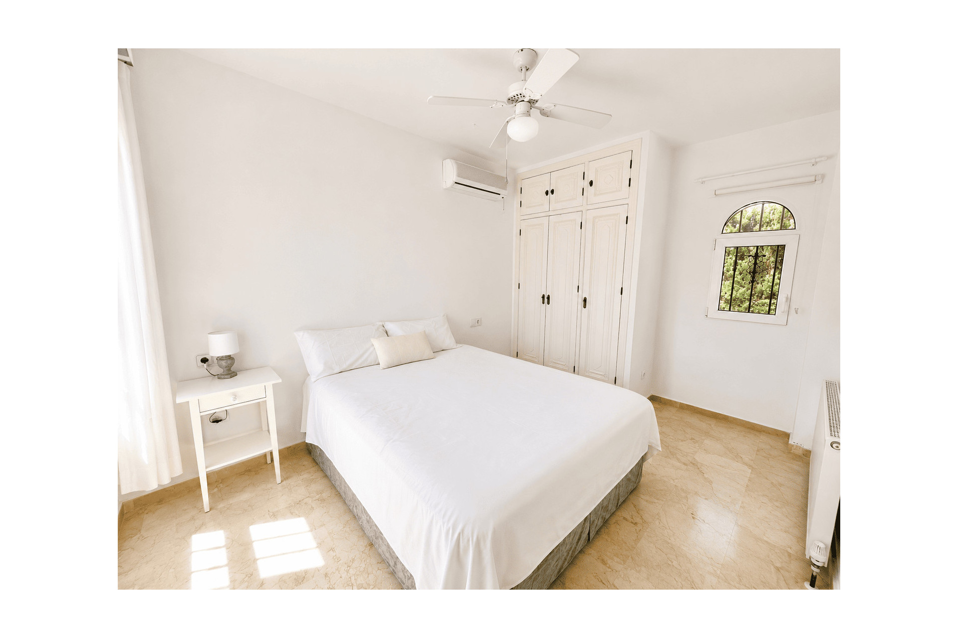 Reventa - Chalet Independiente - Orihuela Costa