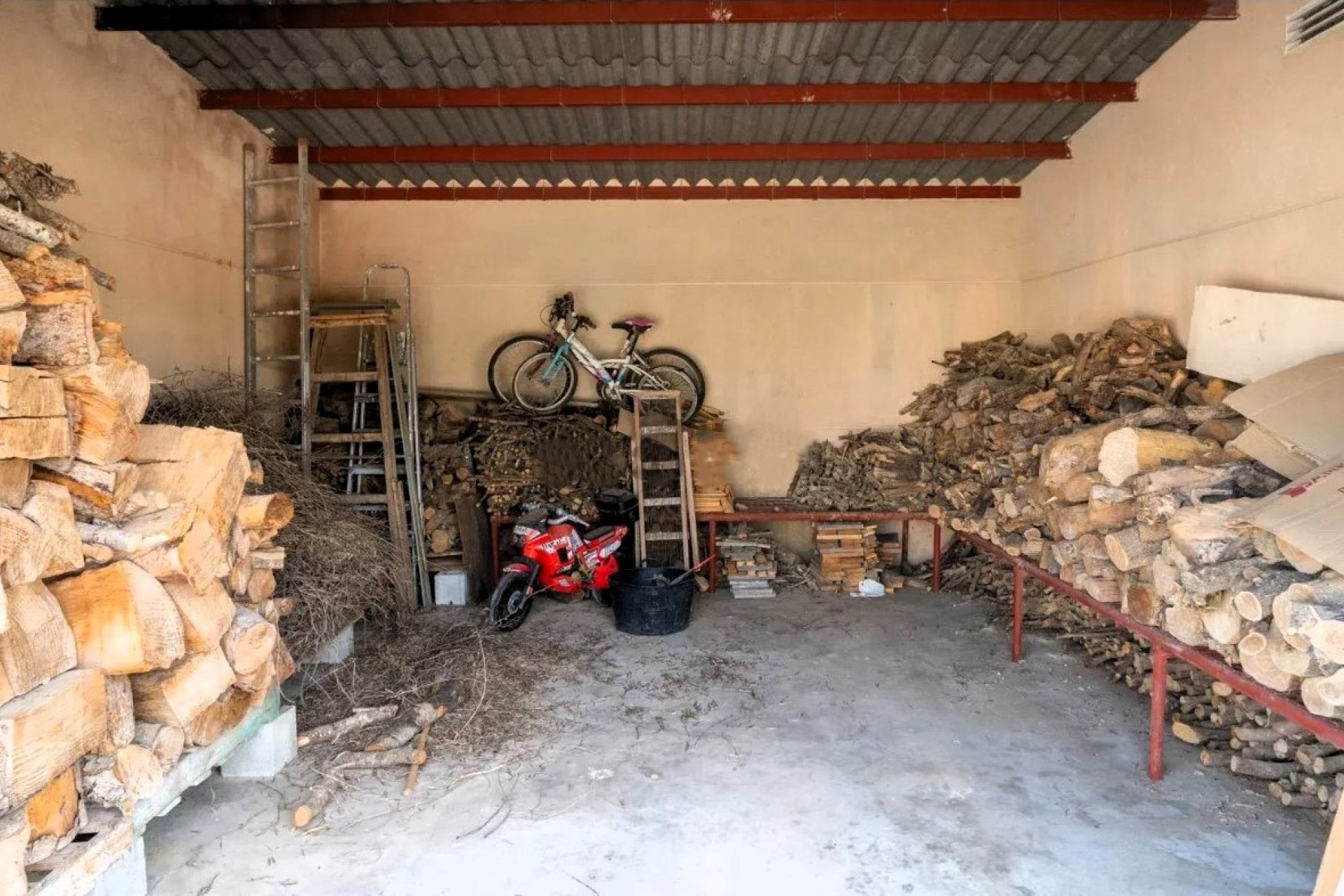 Reventa - Country House - LA MATANZA