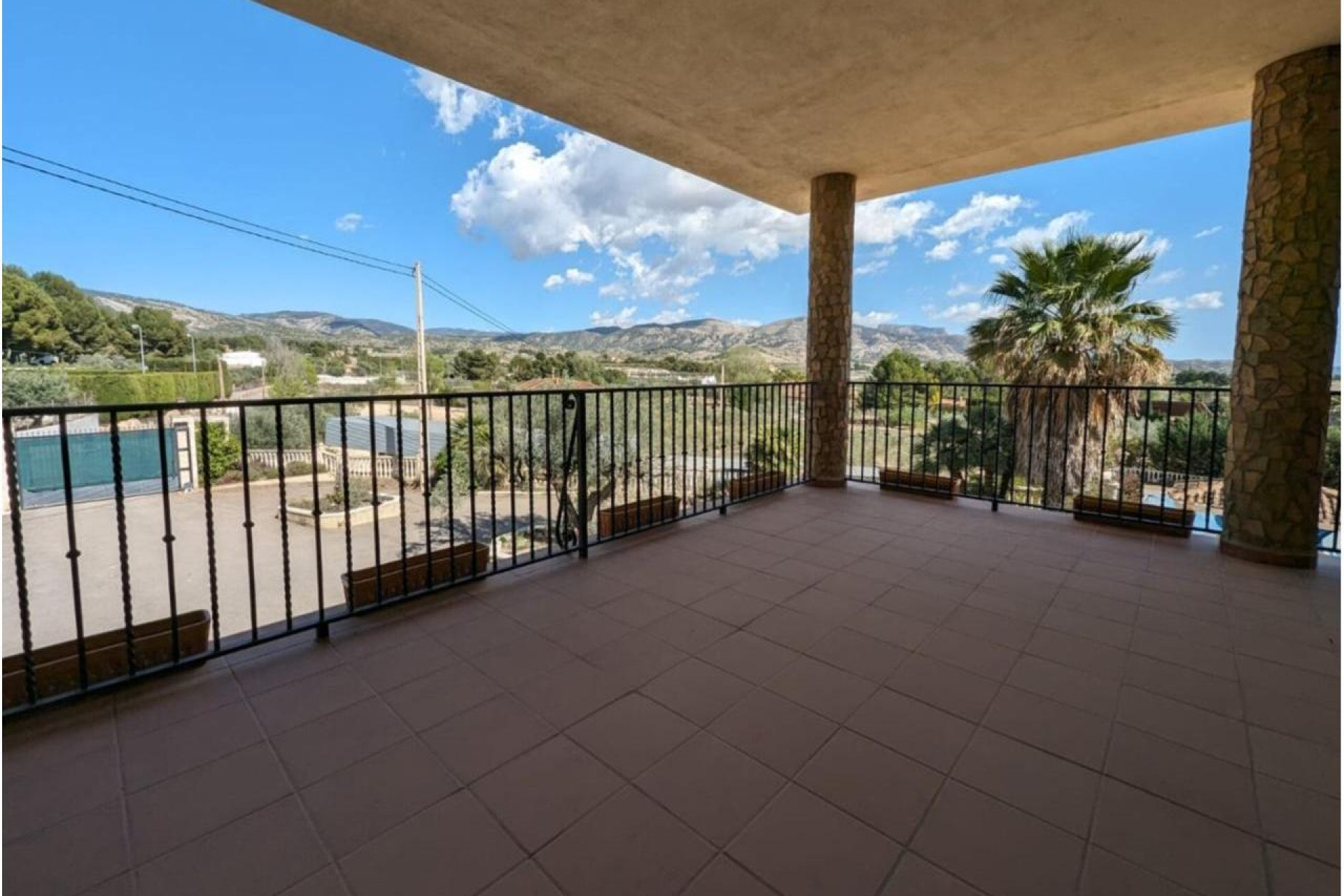 Reventa - Country House - SAX