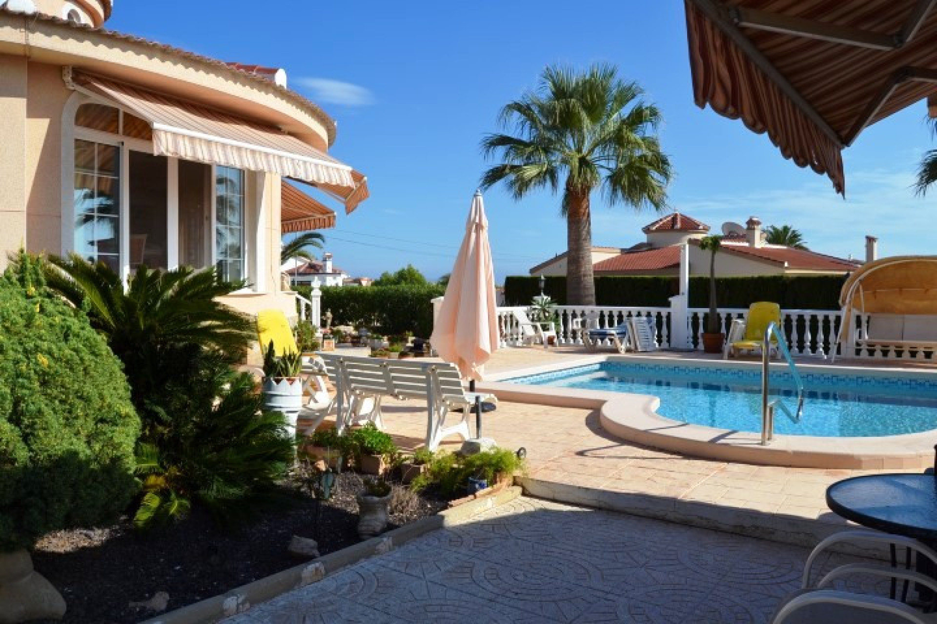 Reventa - Detached Villa - Ciudad Quesada - Central Quesada