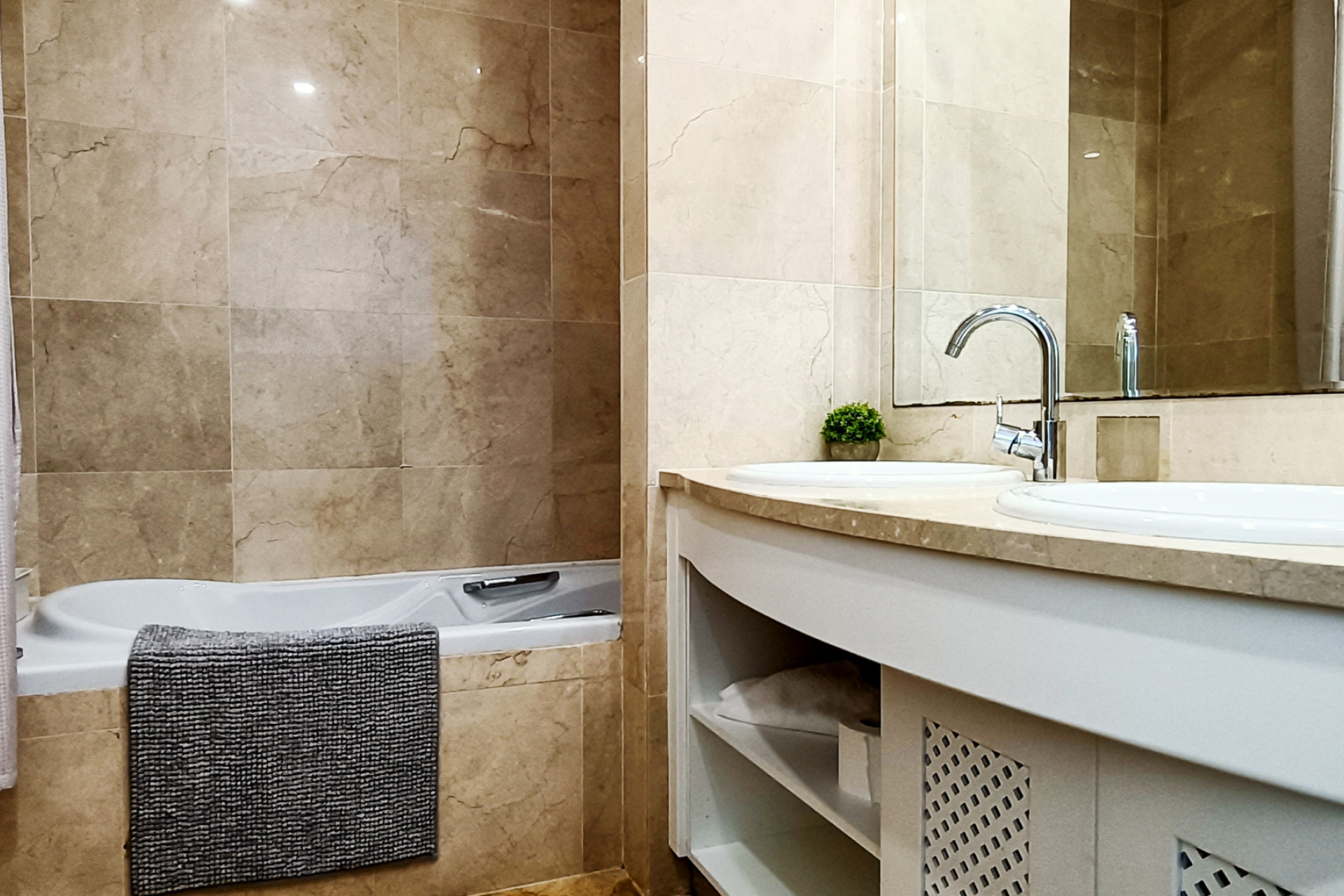 Reventa - Detached Villa - El Valle Golf Resort - El Valle Golf Resort - Centre