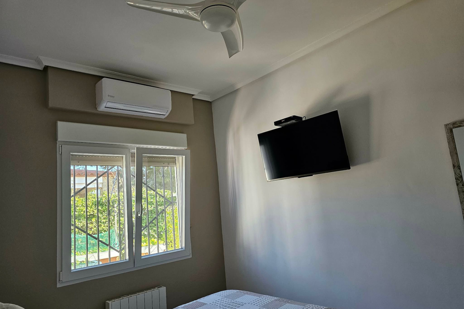 Reventa - Detached Villa - La Marina - La Marina - Urbanization