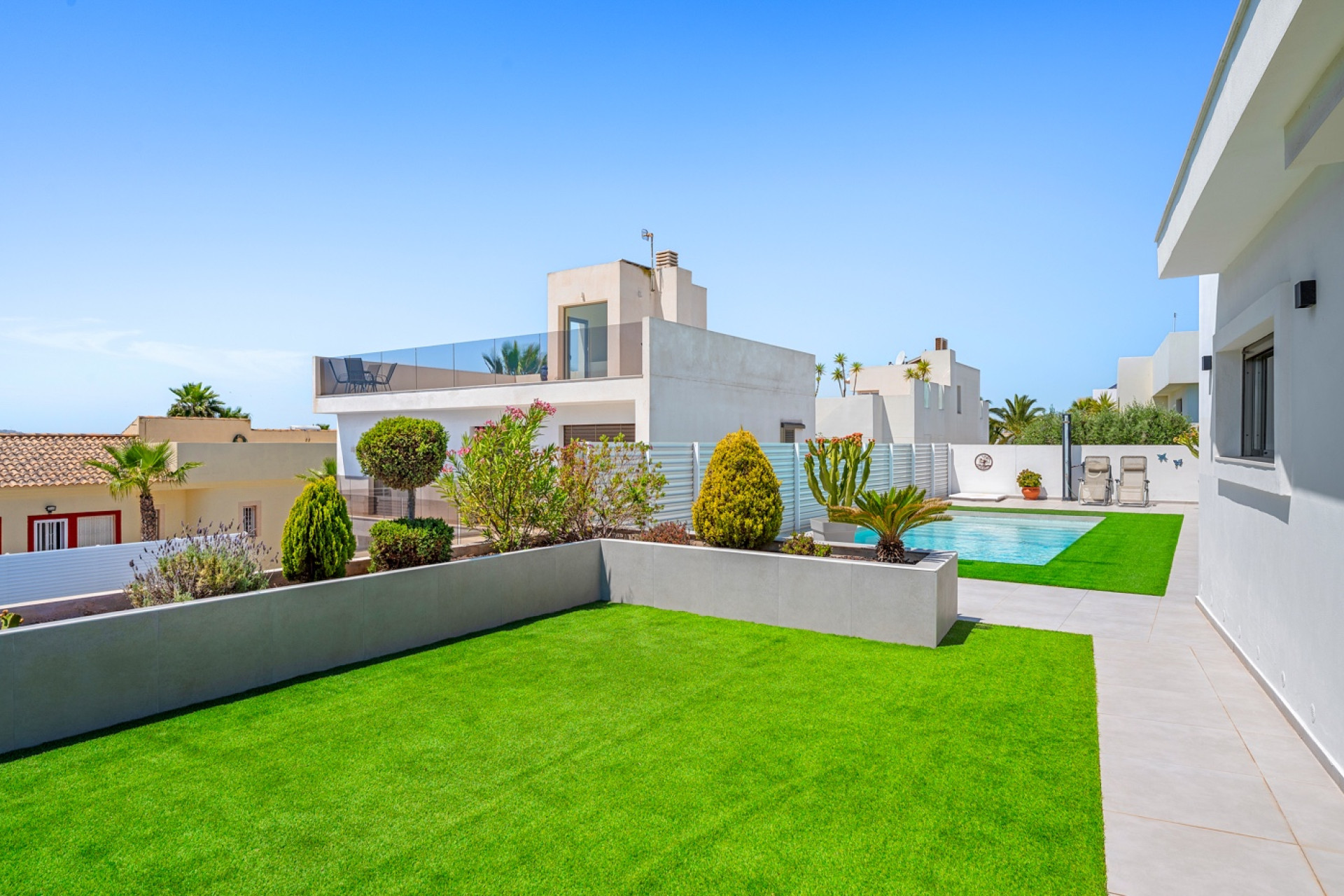 Reventa - Detached Villa - La Marina - La Marina - Urbanization