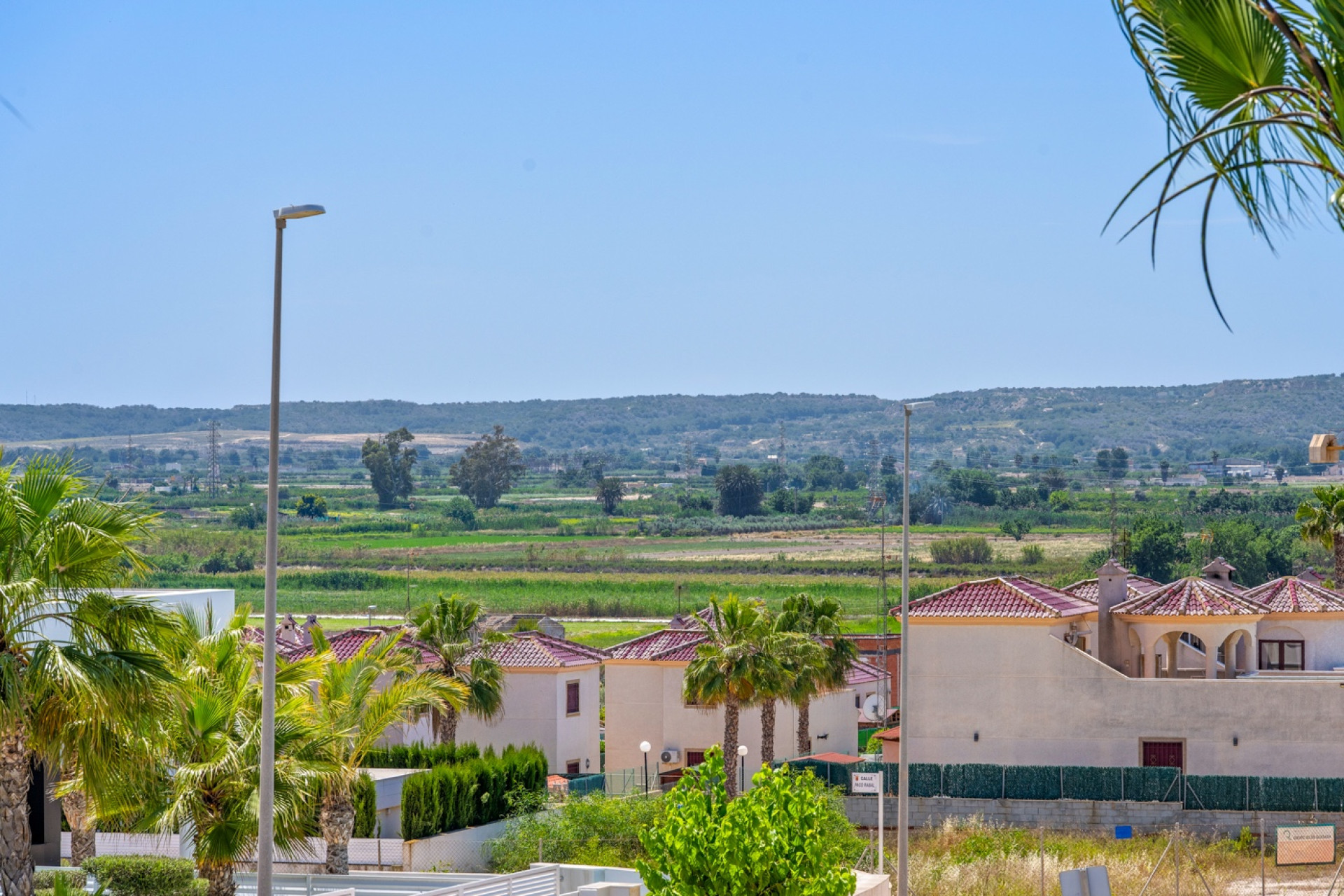 Reventa - Detached Villa - La Marina - La Marina - Urbanization